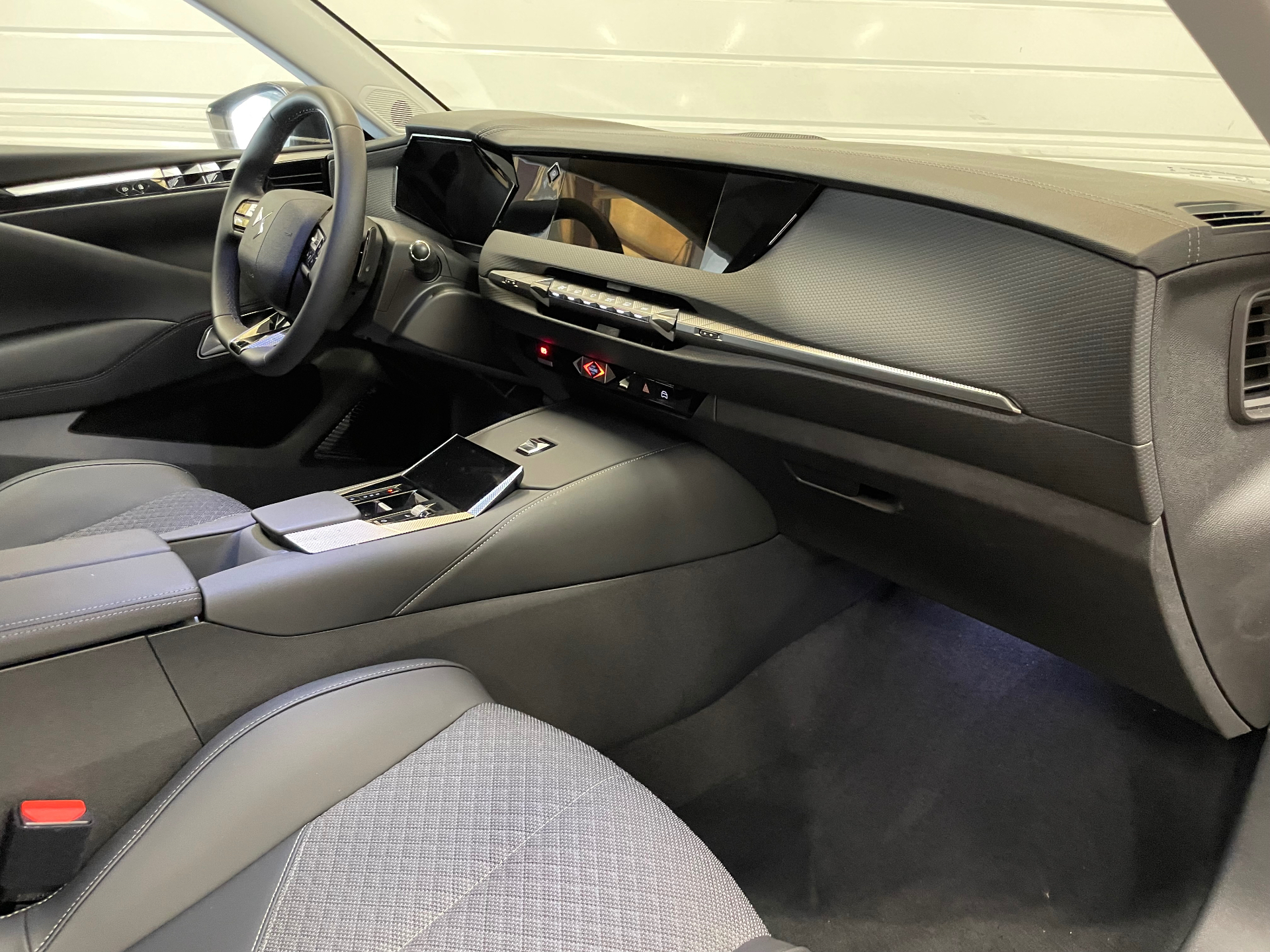 DS DS 4 Hybride E-Tense 225 EAT8 Cross Trocadero