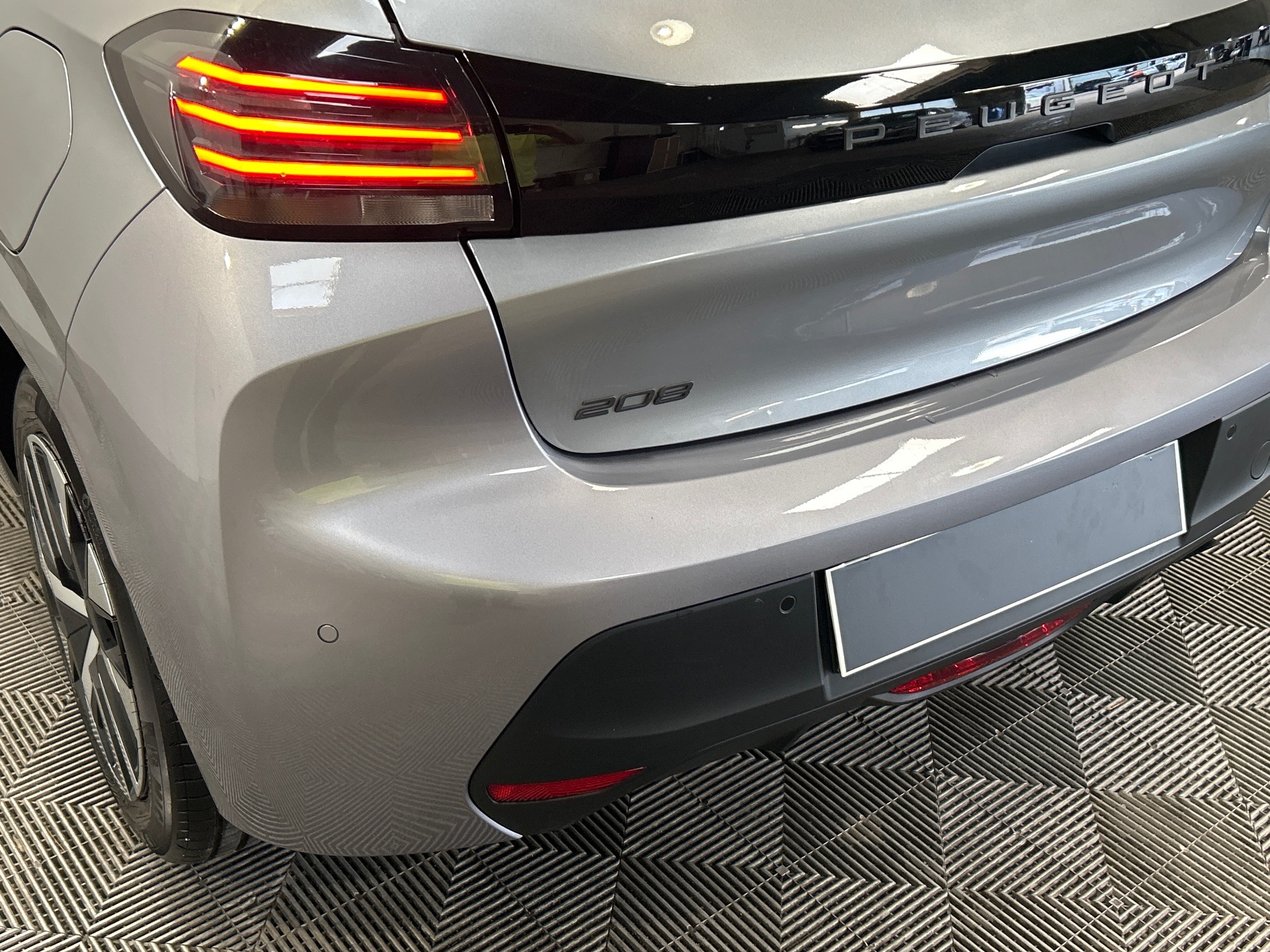 PEUGEOT 208 Style 100 ch BVM6
