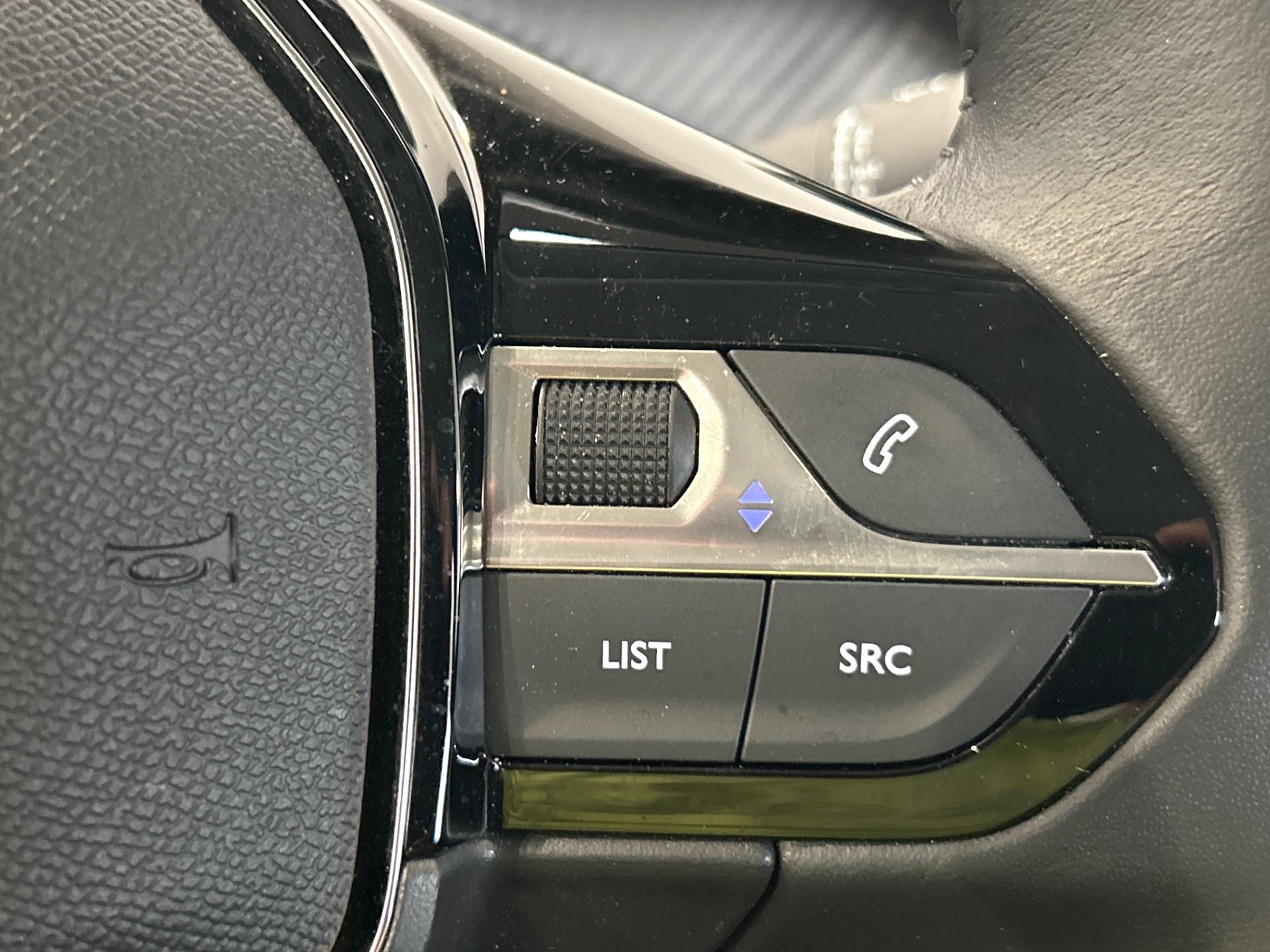 PEUGEOT 208 Style 100 ch BVM6