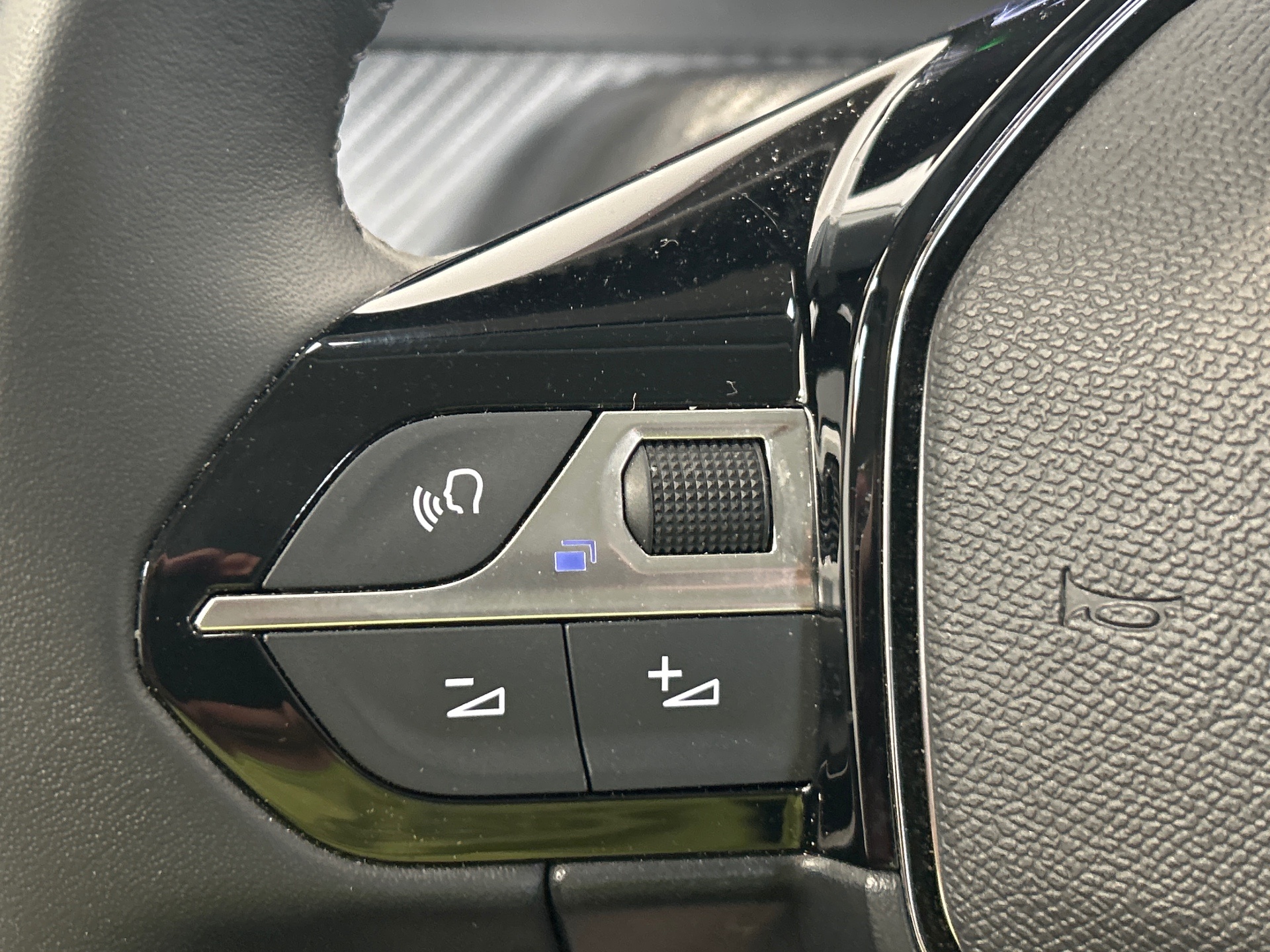 PEUGEOT 208 Style 100 ch BVM6