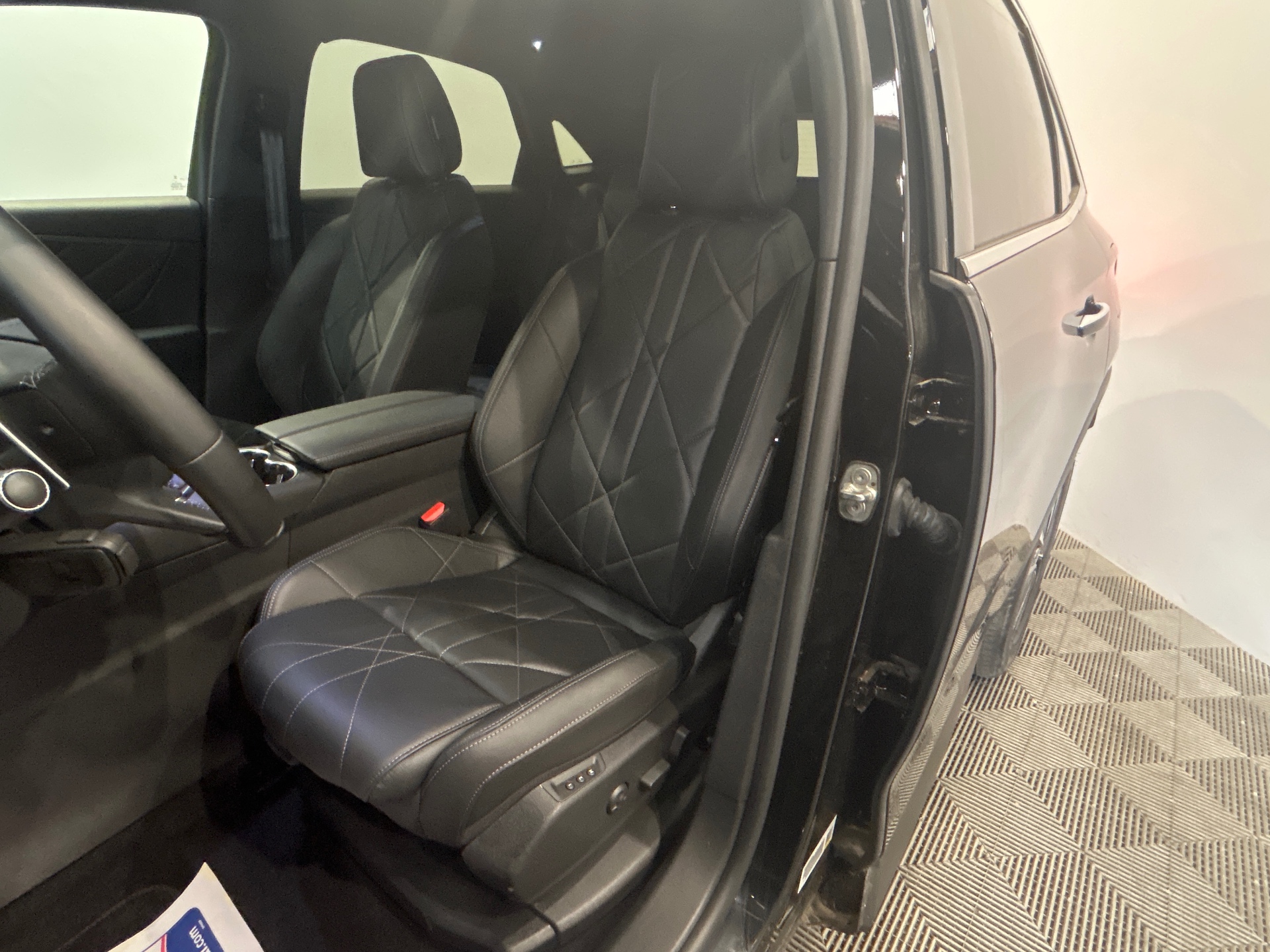 DS DS 7 E-TENSE 225 RIVOLI