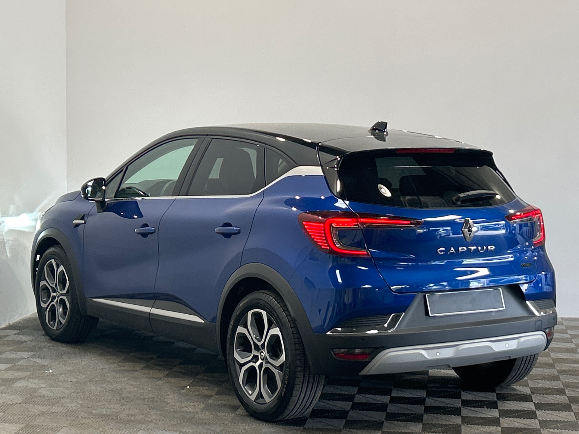 RENAULT CAPTUR E-Tech full hybrid 145 Techno fast track