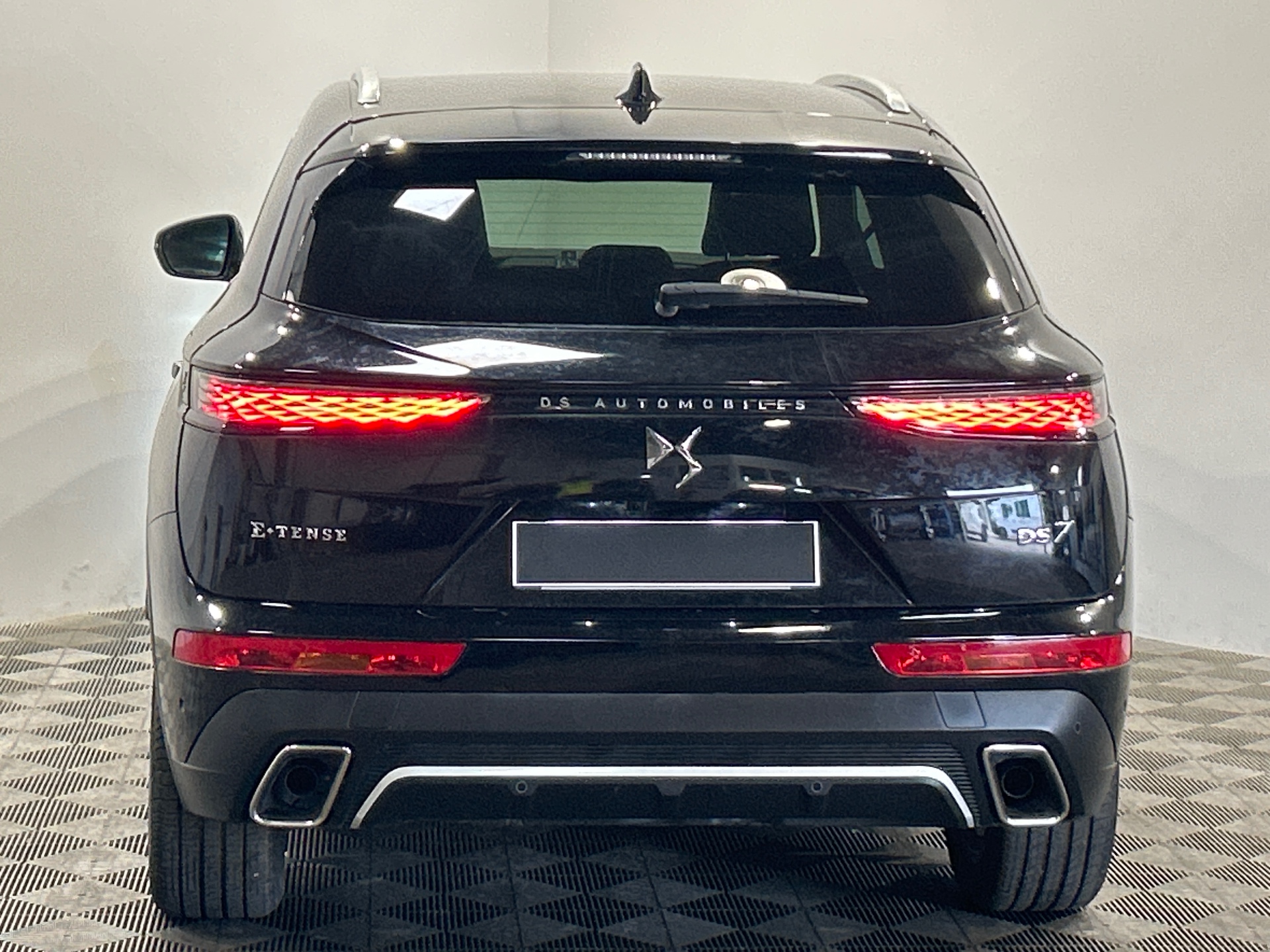DS DS 7 E-TENSE 225 RIVOLI
