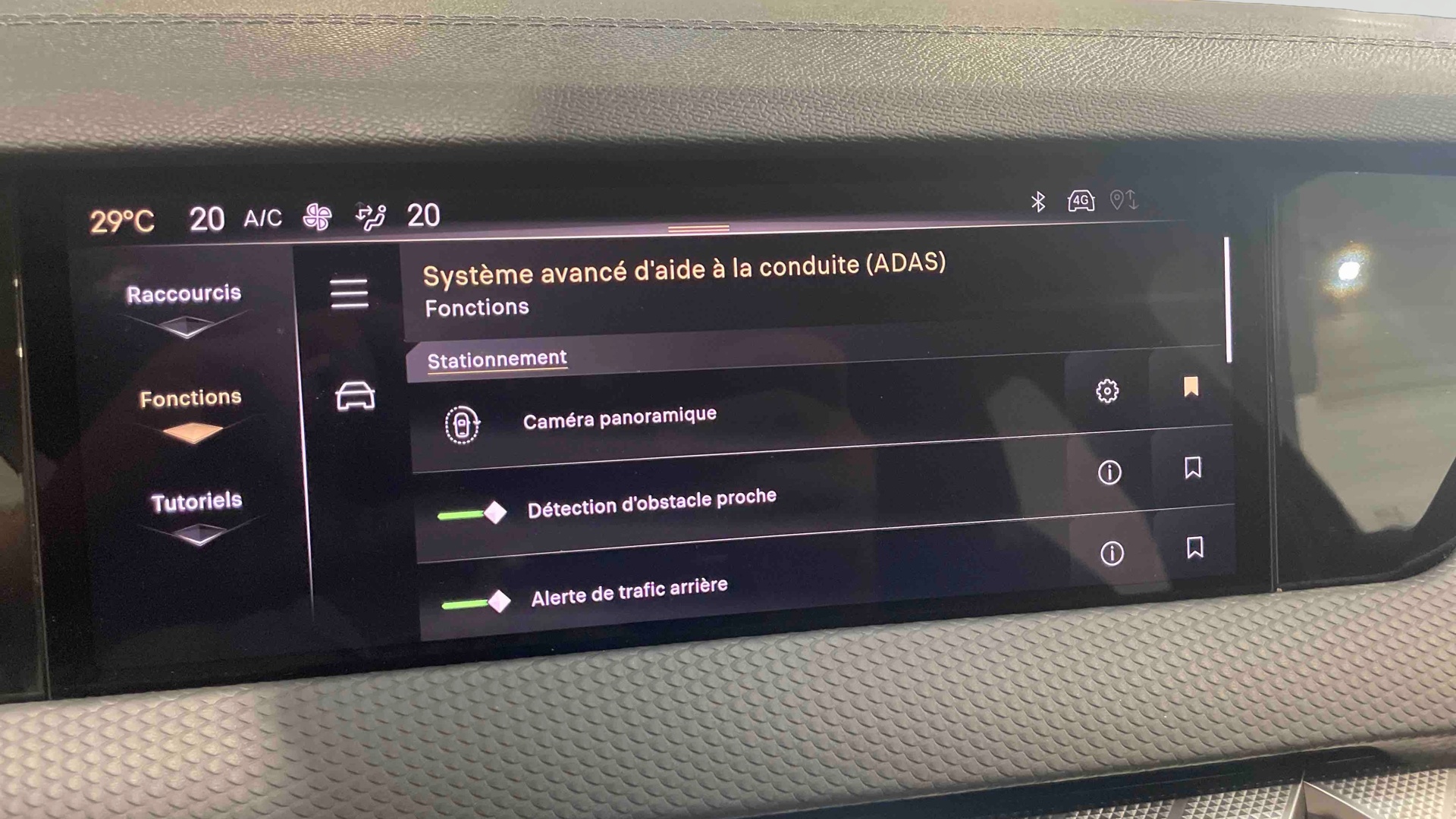 DS DS 4 Hybride E-Tense 225 EAT8 Cross Trocadero - 5P
