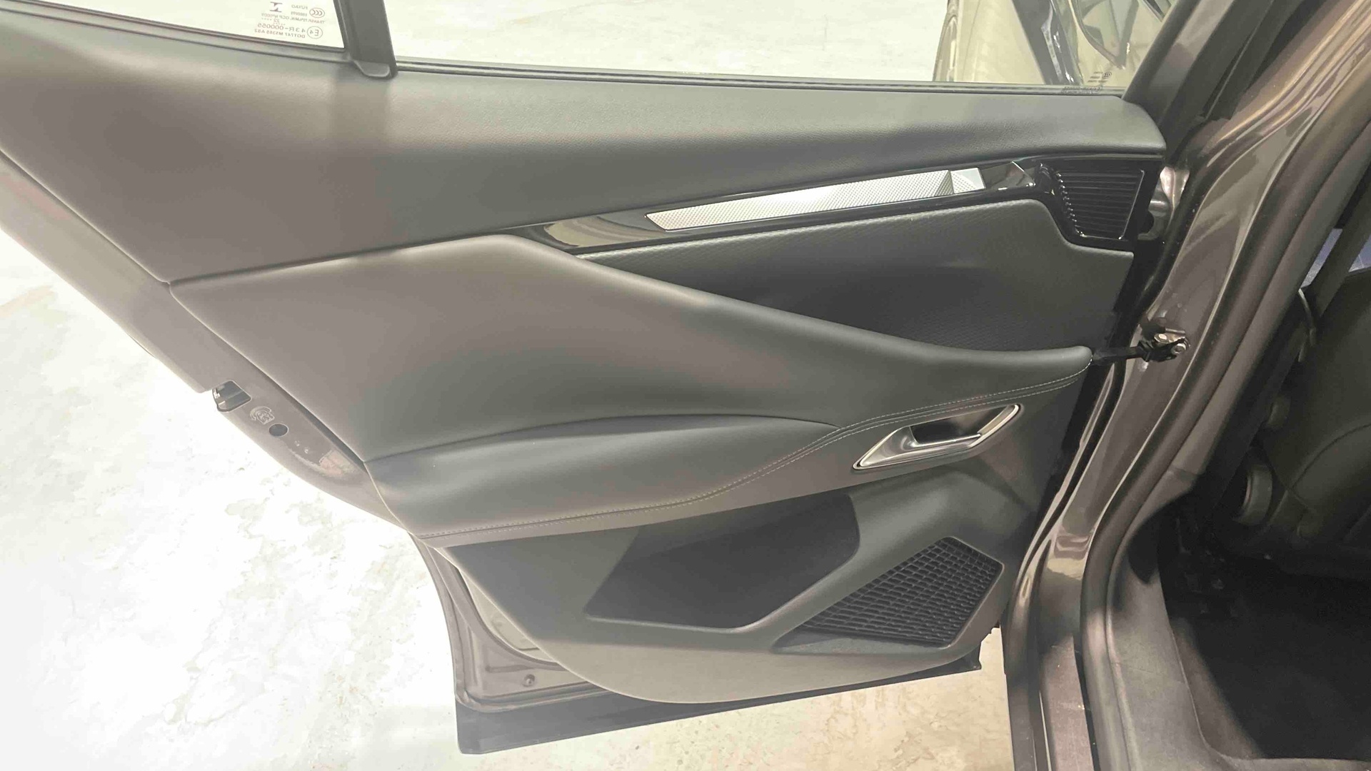 DS DS 4 Hybride E-Tense 225 EAT8 Cross Trocadero - 5P