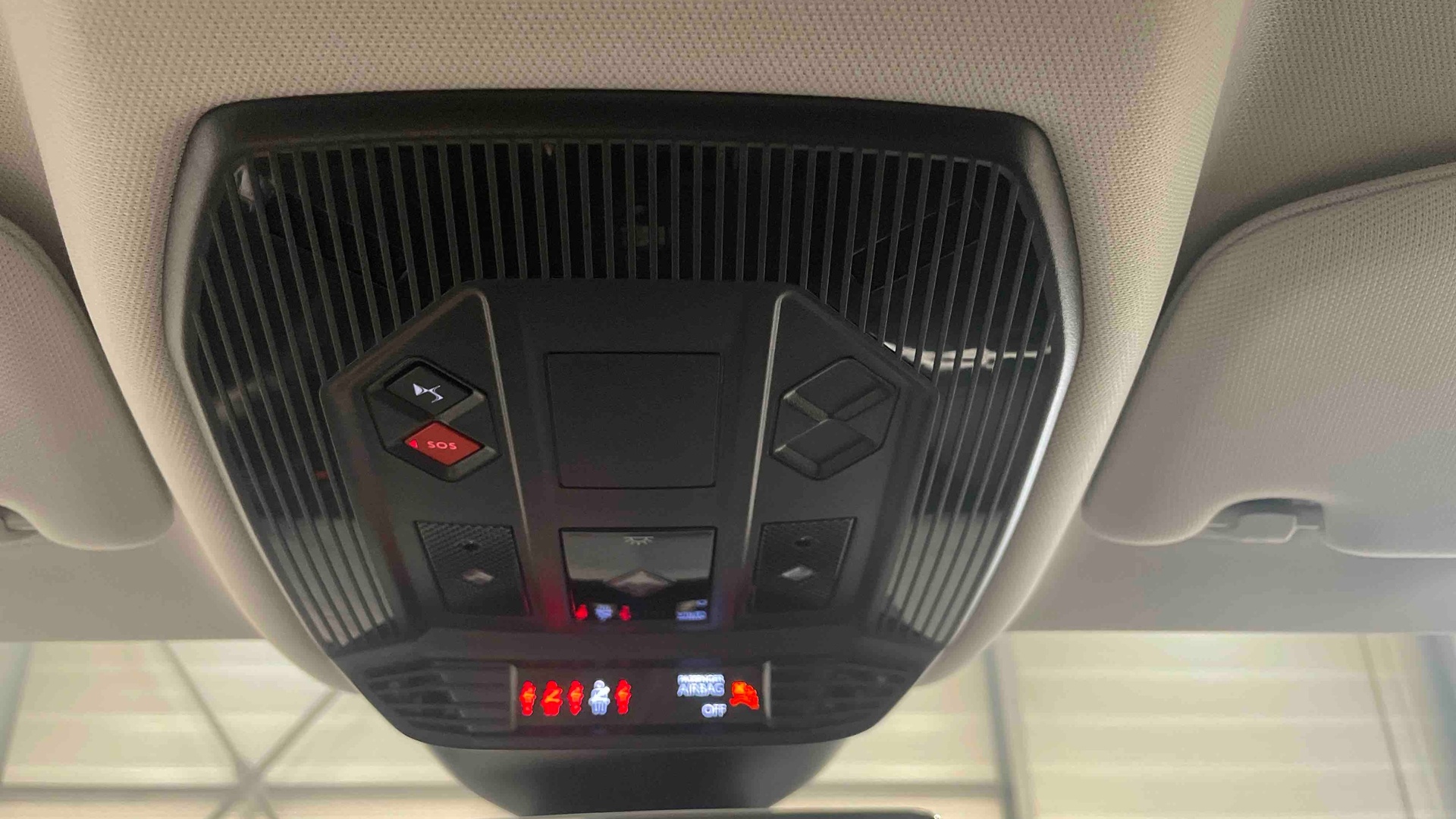 DS DS 4 Hybride E-Tense 225 EAT8 Cross Trocadero - 5P