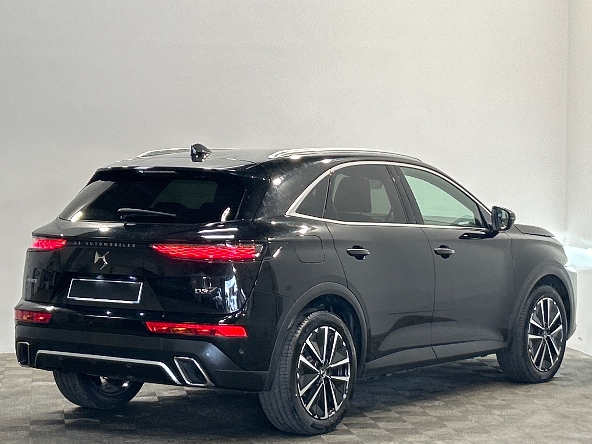 DS DS 7 E-TENSE 225 RIVOLI