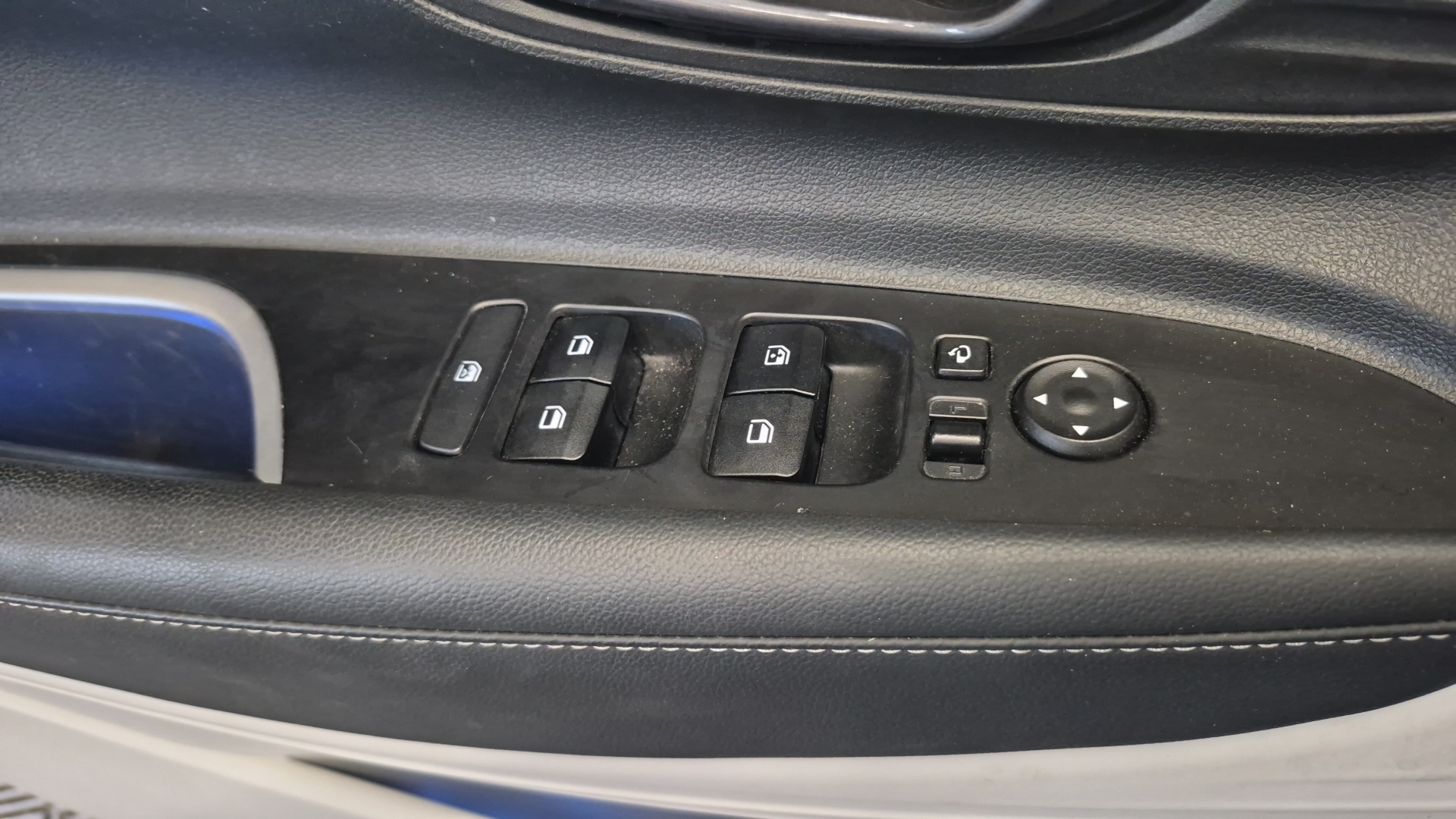 HYUNDAI i20 1.0 TGDi 100 DCT 48V Executive