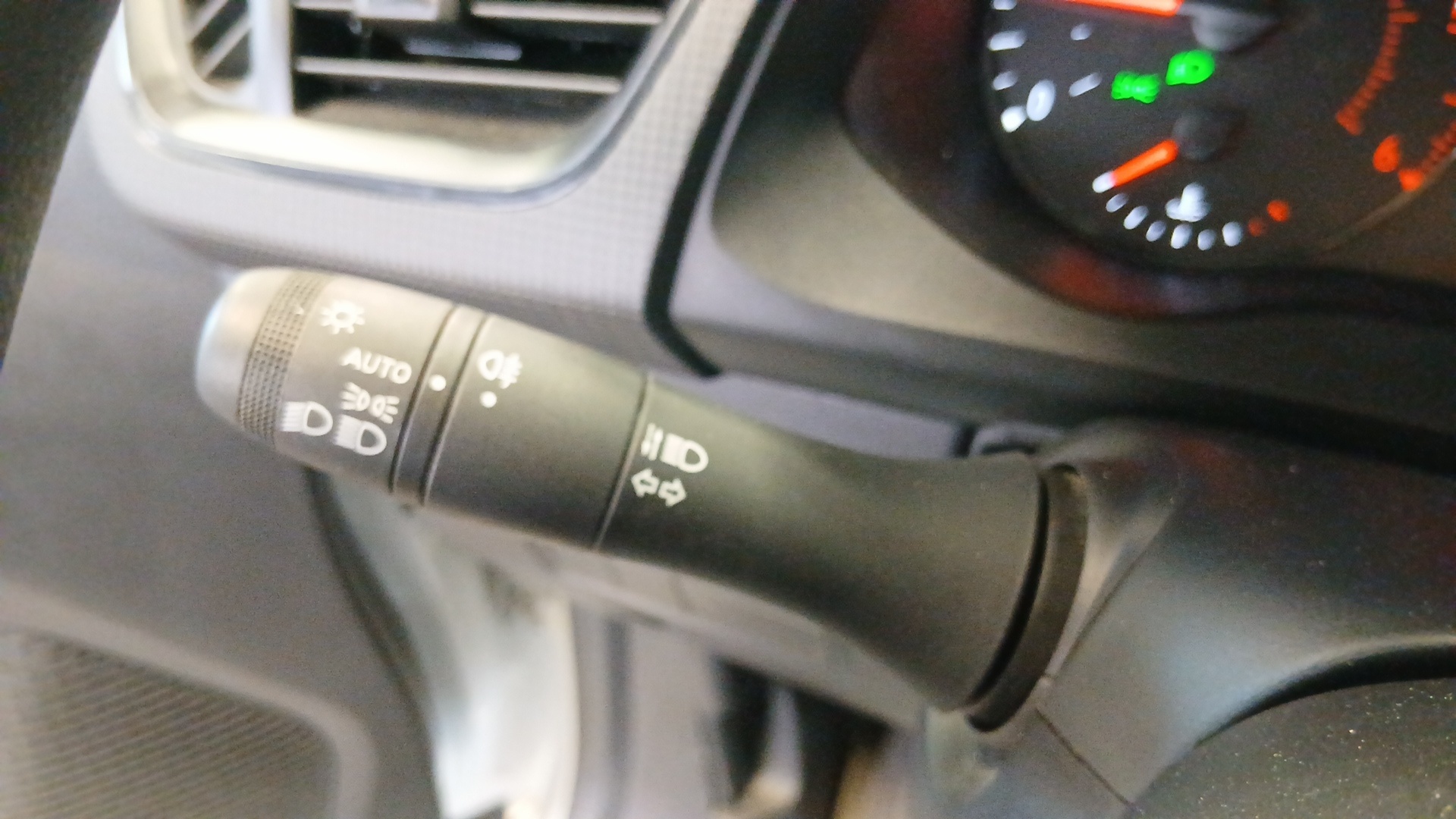 RENAULT KANGOO VAN BLUE DCI 95 GRAND CONFORT- 22