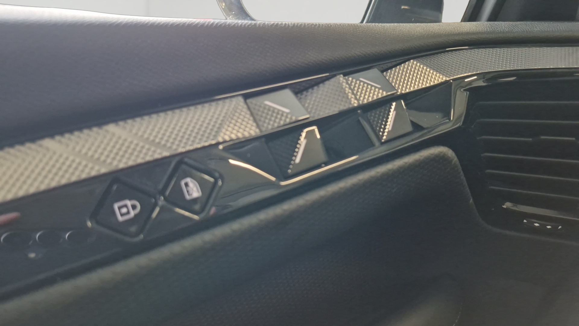 DS DS 4 E-TENSE 225 RIVOLI