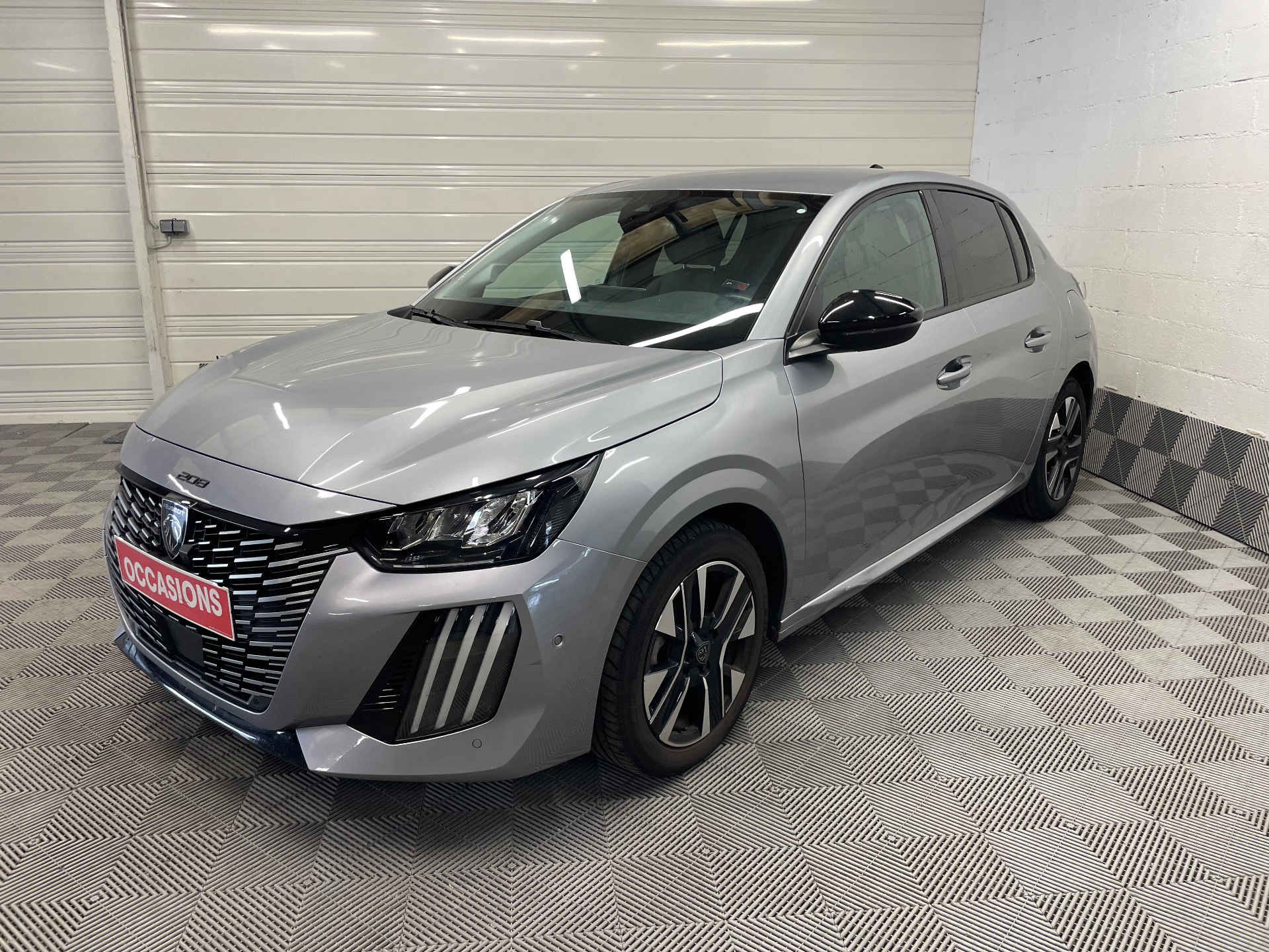 PEUGEOT 208 PureTech 100 S&S BVM6 Allure