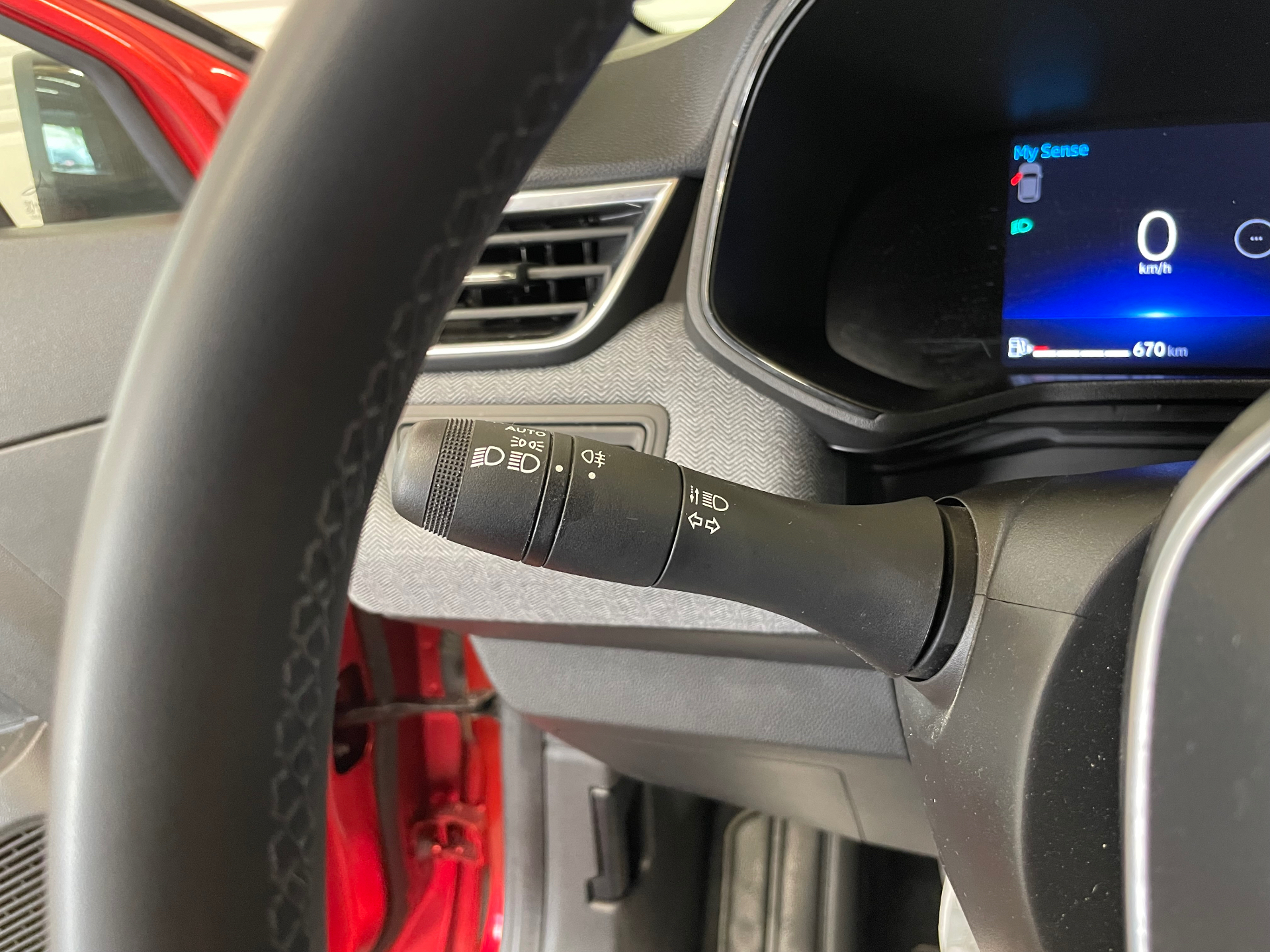 RENAULT CLIO V techno TCe 90 phase 2