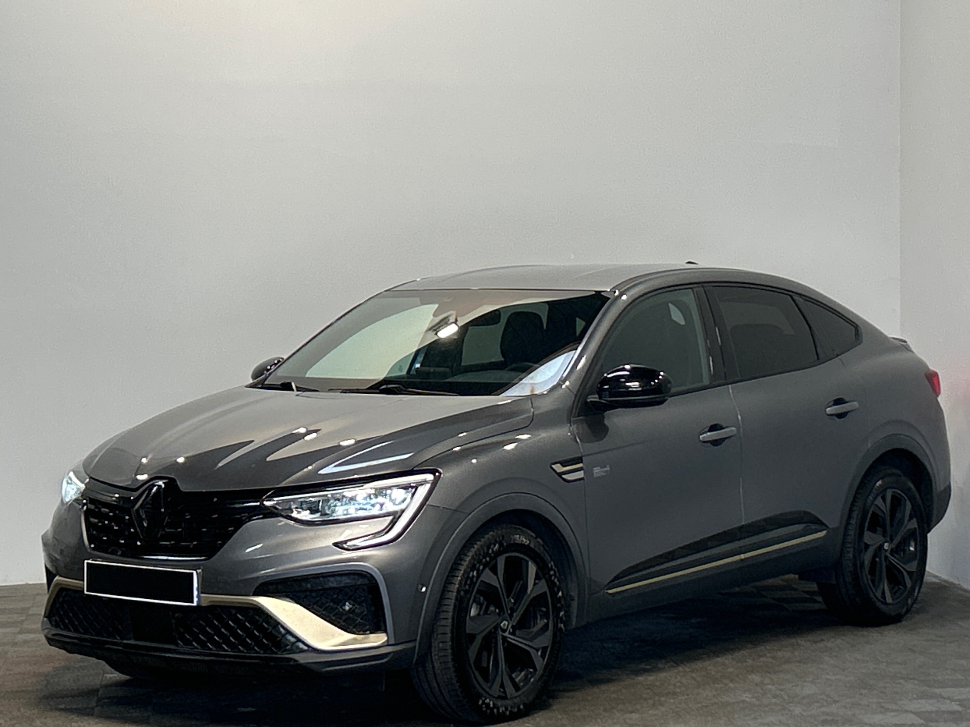 RENAULT ARKANA E-Tech hybride 145 - 22 Engineered