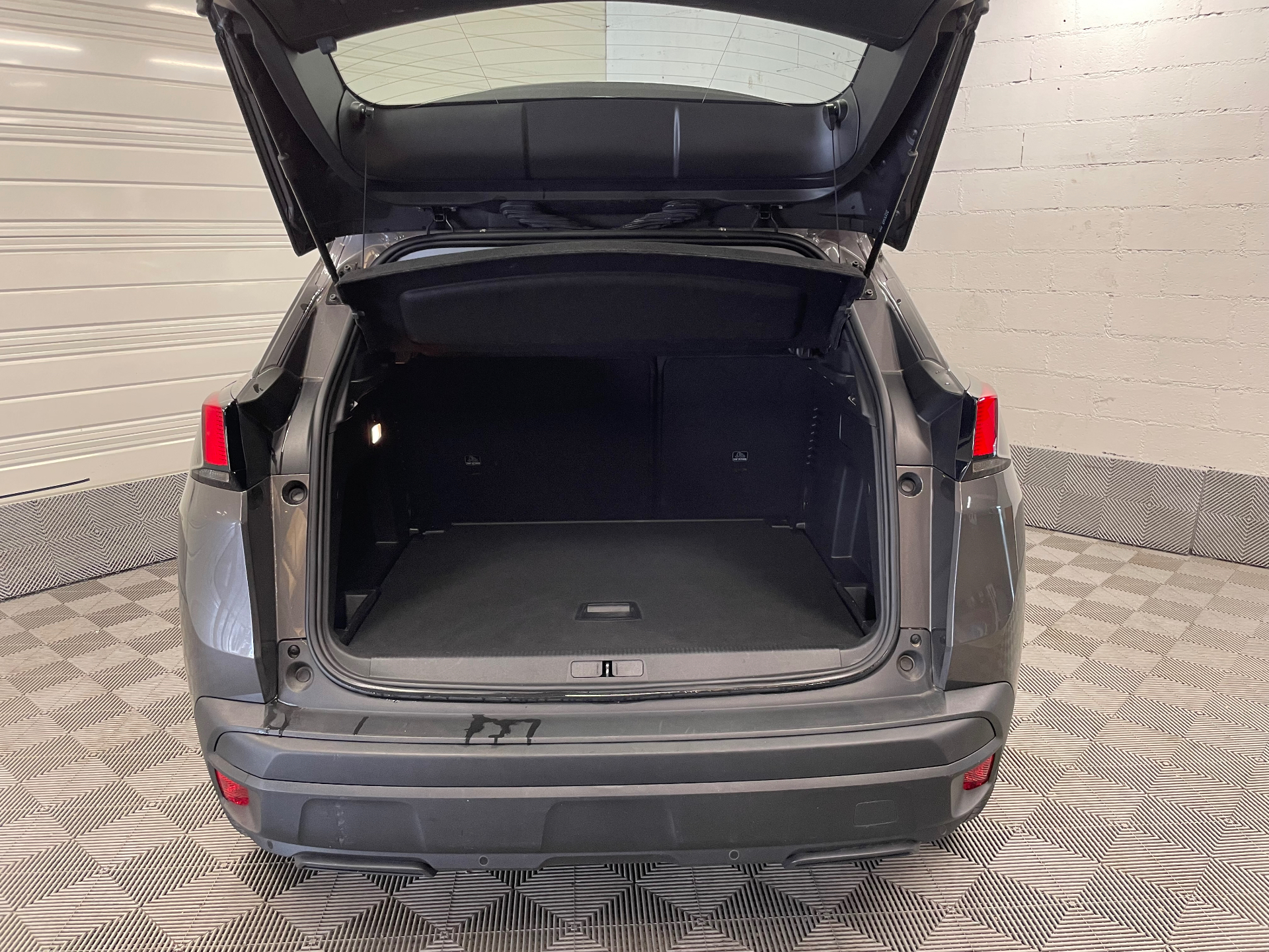 PEUGEOT 3008 BlueHDi 130ch S&S EAT8 Active Pack
