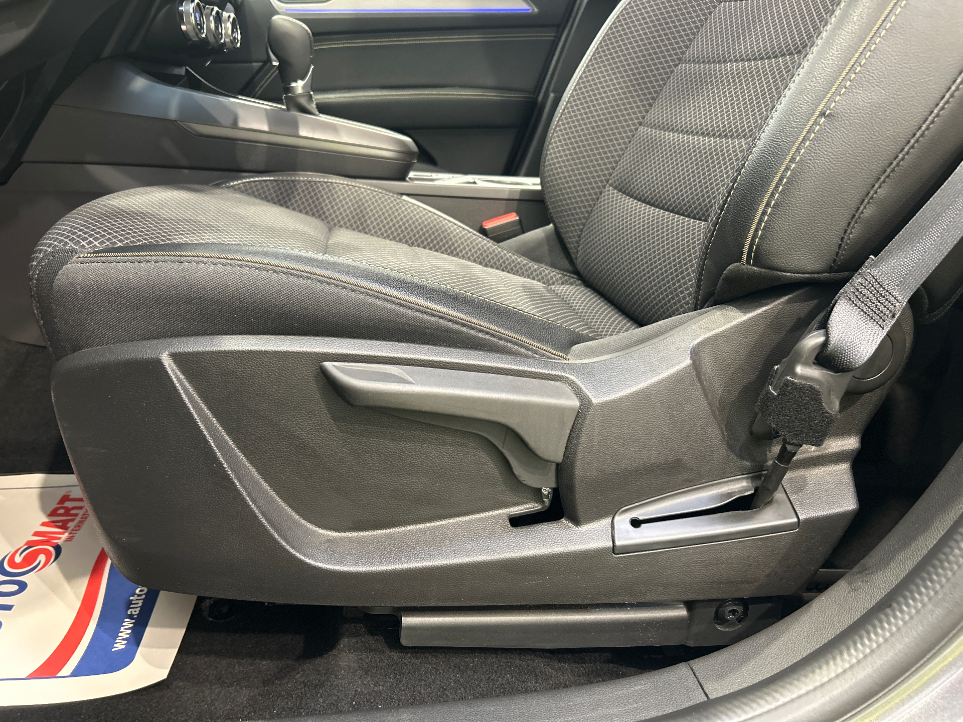 RENAULT ARKANA E-Tech 145 - 23 Techno