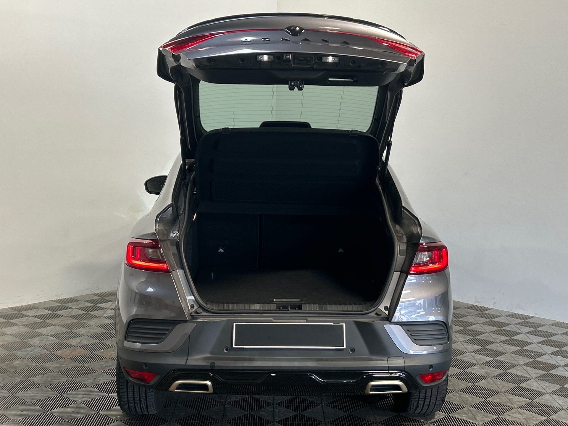 RENAULT ARKANA E-Tech hybride 145 - 22 Engineered