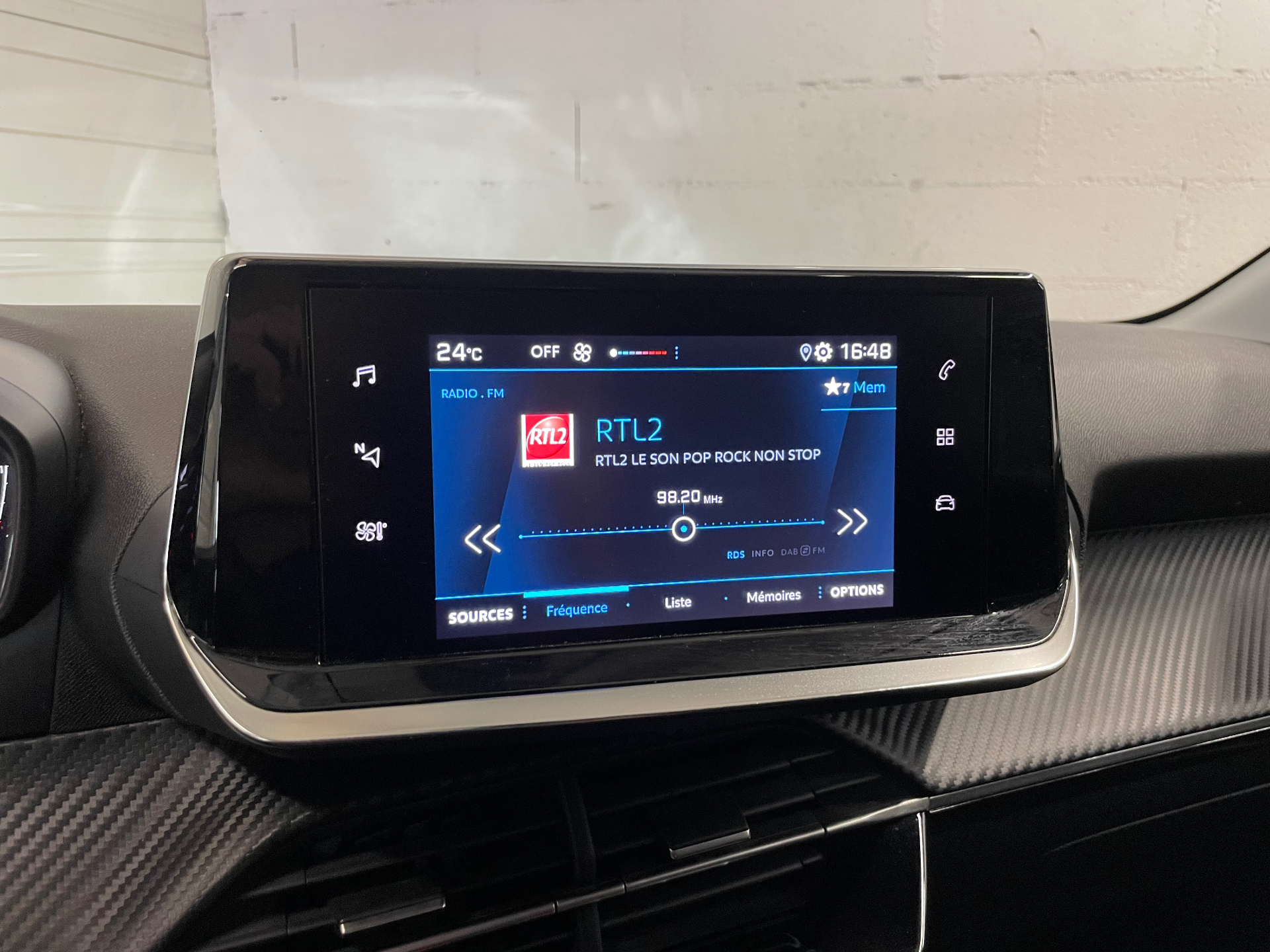 PEUGEOT 208 STYLE PURETECH 100 S&S BVM6
