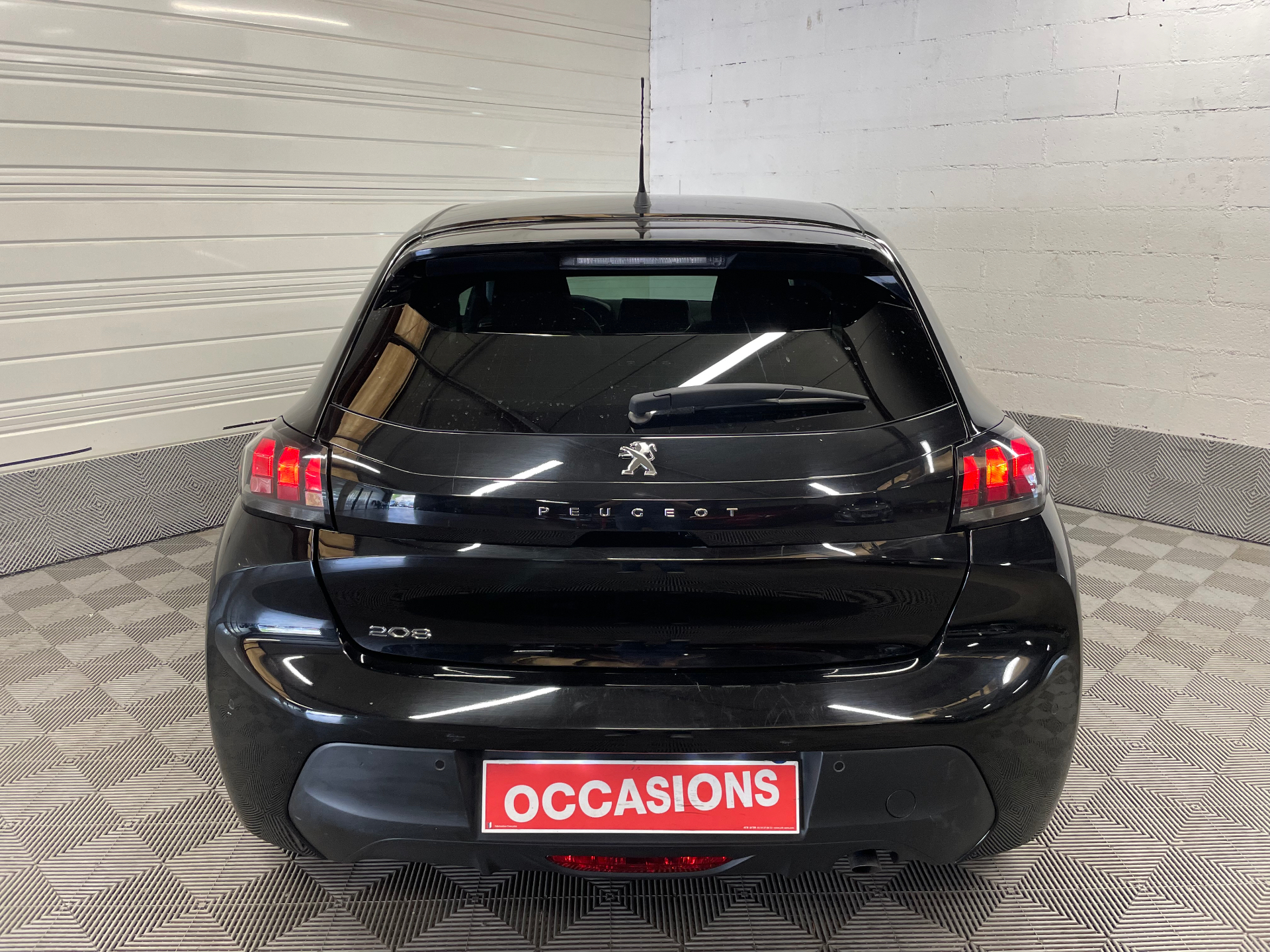 PEUGEOT 208 STYLE PURETECH 100 S&S BVM6