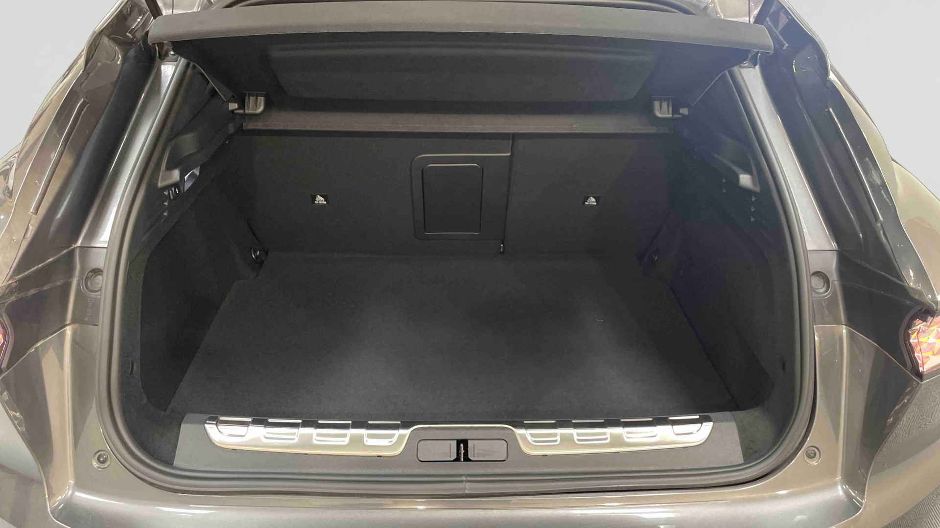 DS DS 4 Hybride E-Tense 225 EAT8 Rivoli - 5P