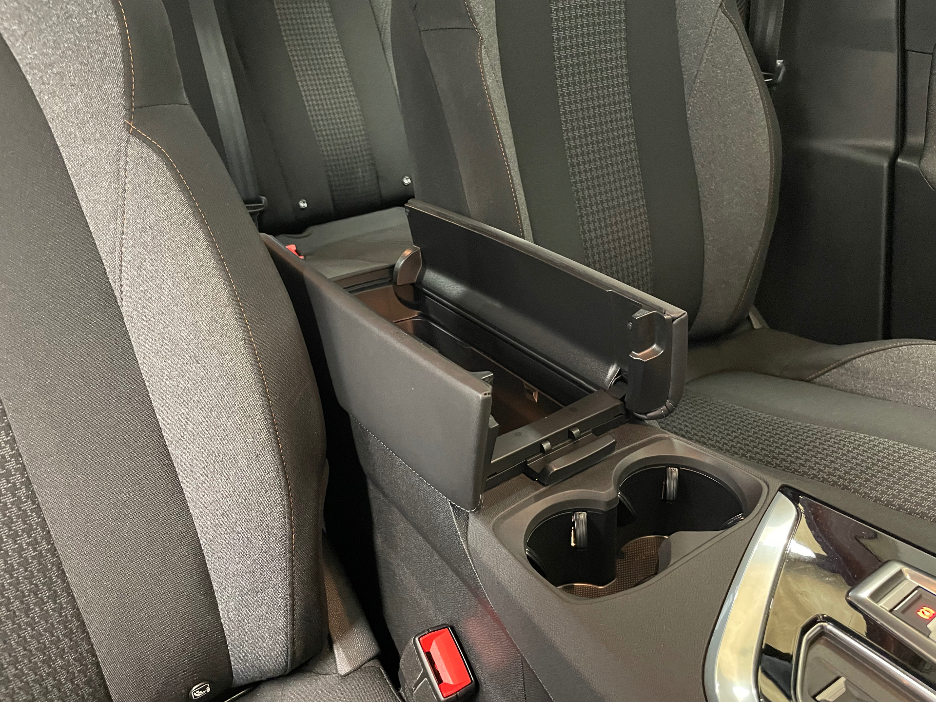 PEUGEOT 3008 BlueHDi 130ch S&S EAT8 Active Pack