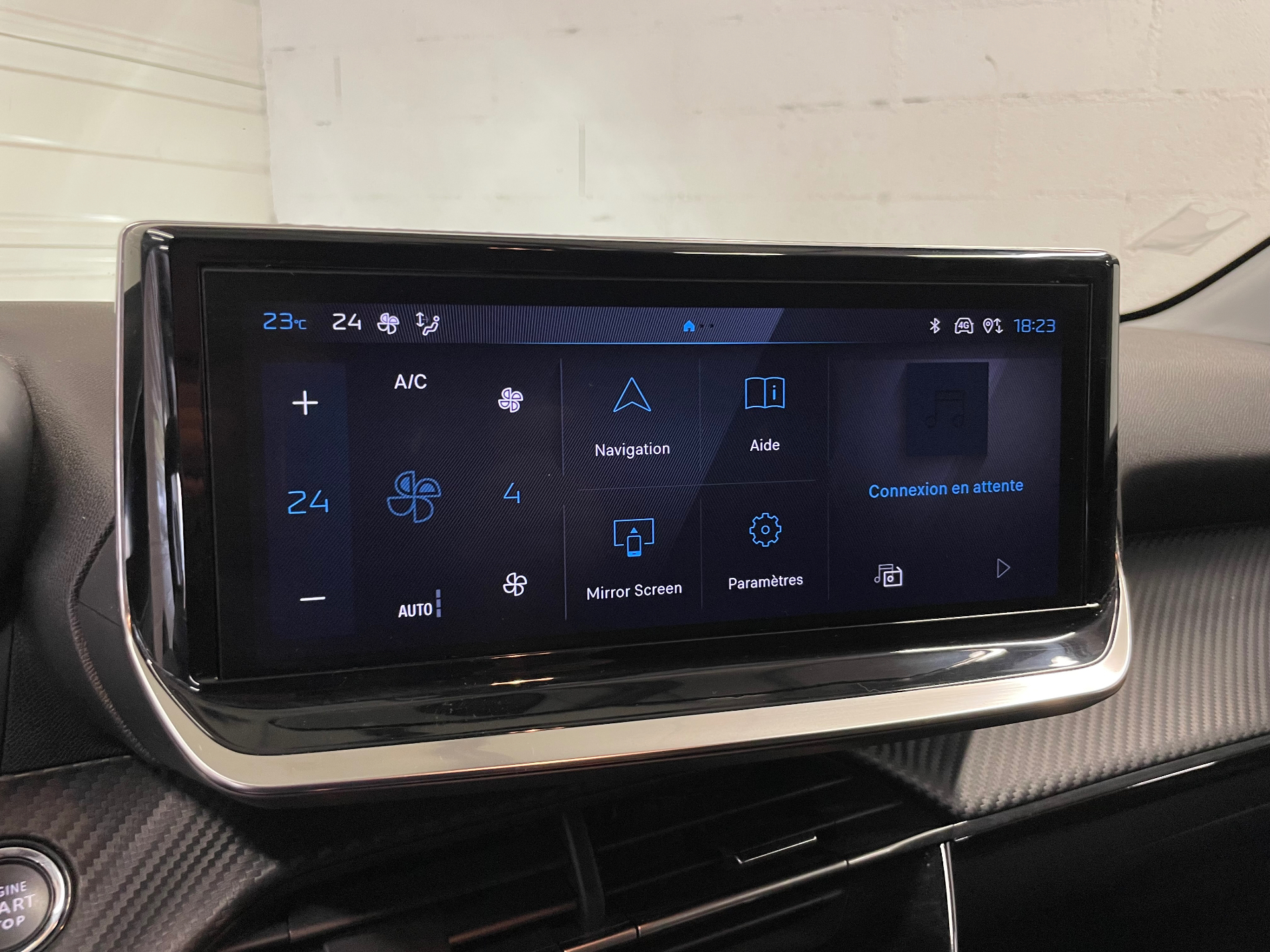 PEUGEOT 208 PureTech 100 S&S BVM6 Allure