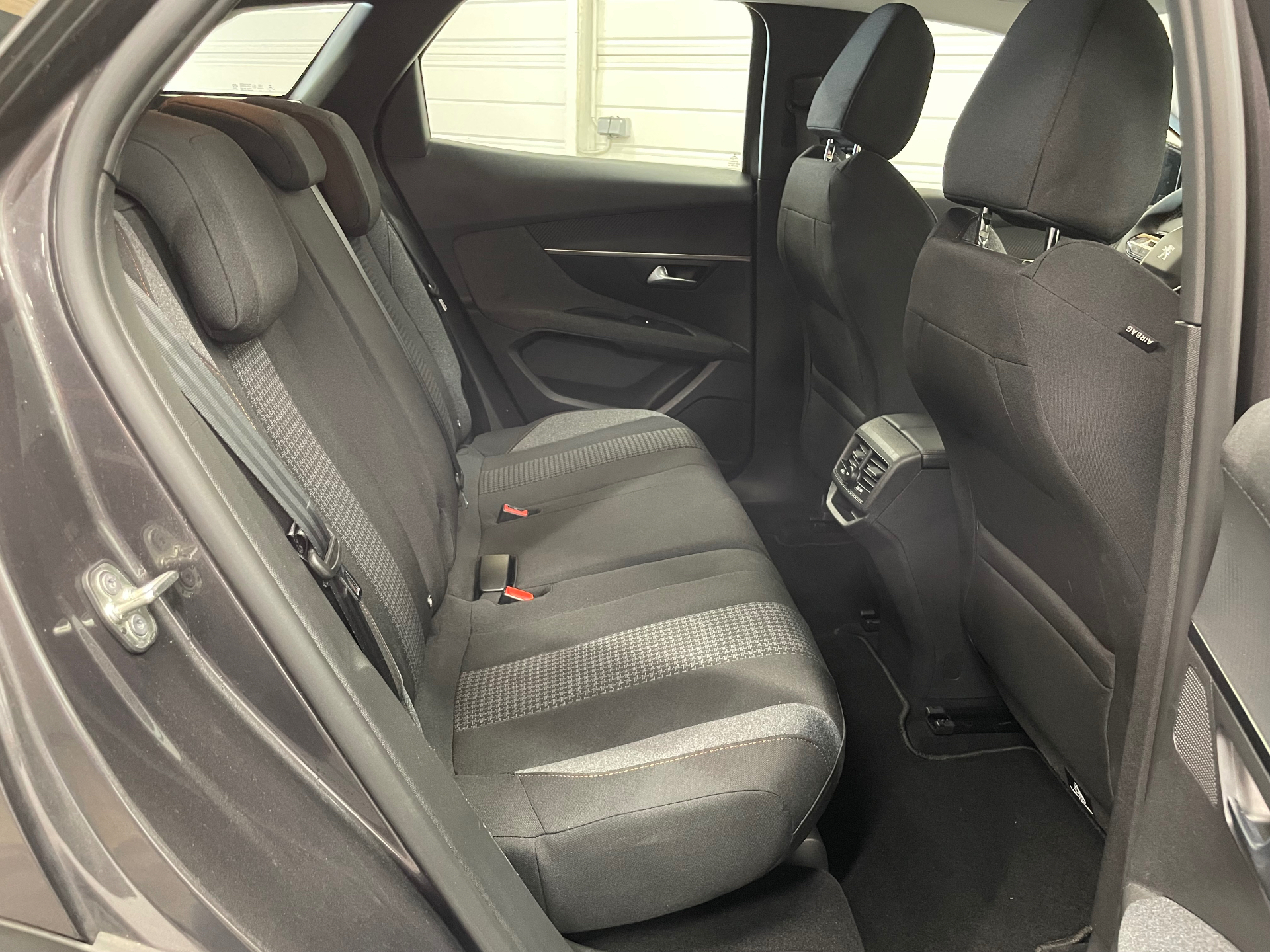PEUGEOT 3008 BlueHDi 130ch S&S EAT8 Active Pack
