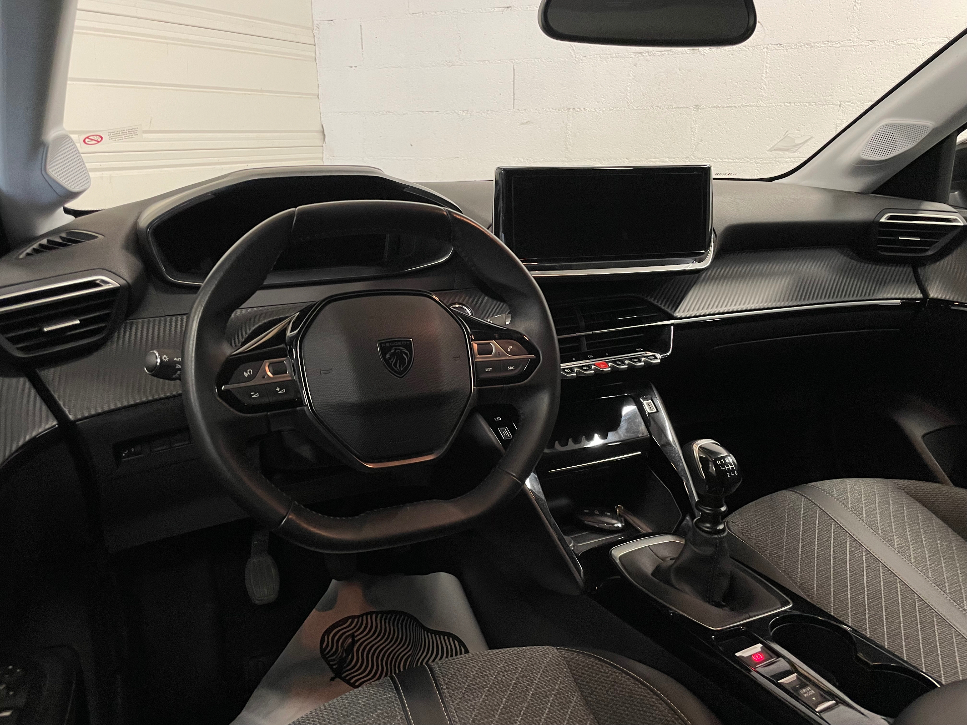 PEUGEOT 208 PureTech 100 S&S BVM6 Allure