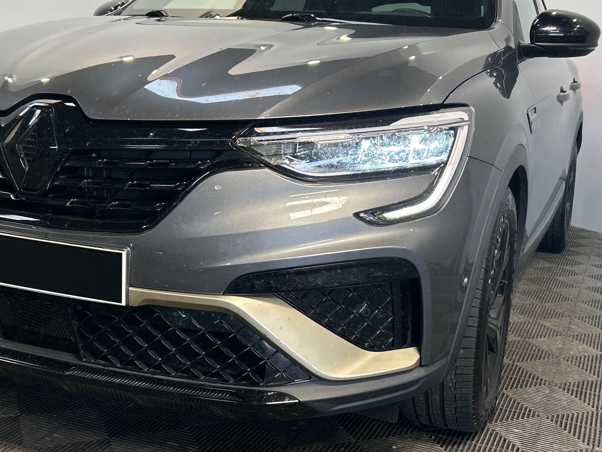 RENAULT ARKANA E-Tech hybride 145 - 22 Engineered