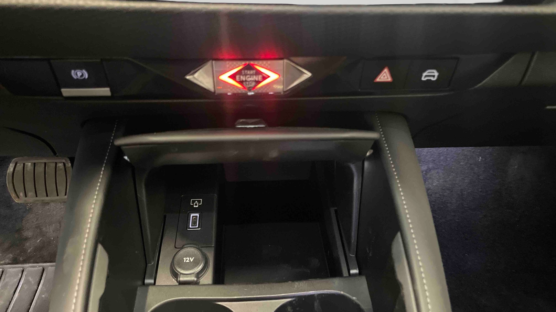 DS DS 4 Hybride E-Tense 225 EAT8 Cross Trocadero