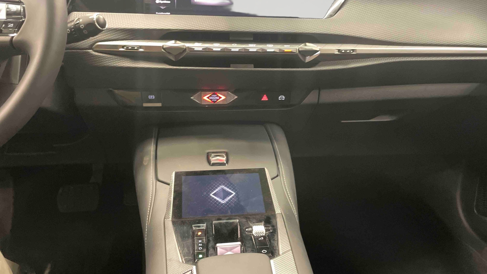 DS DS 4 Hybride E-Tense 225 EAT8 Cross Trocadero