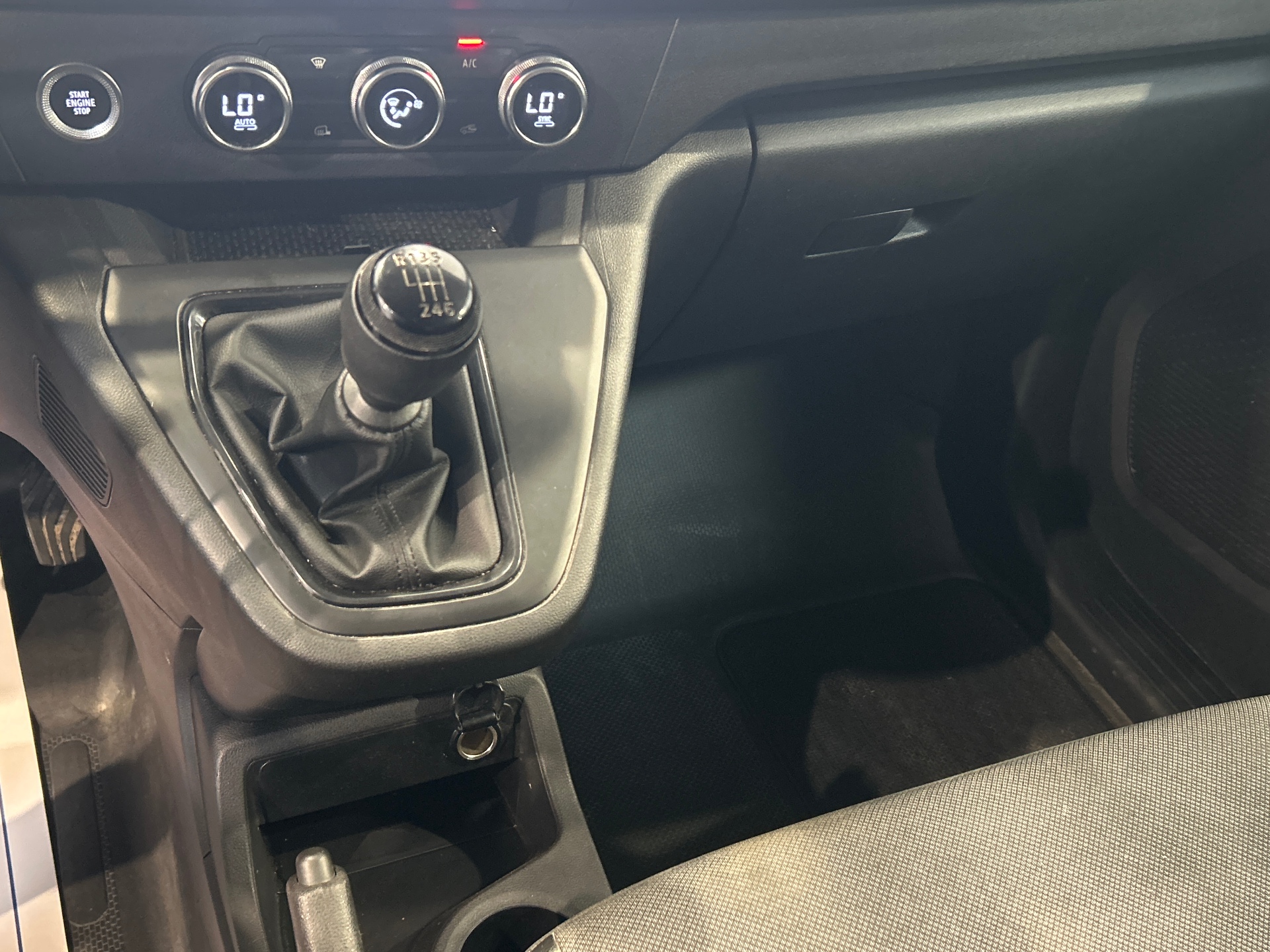 RENAULT KANGOO VAN FG TOLE BLUE DCI 95 L1 GSR2 EXTRA