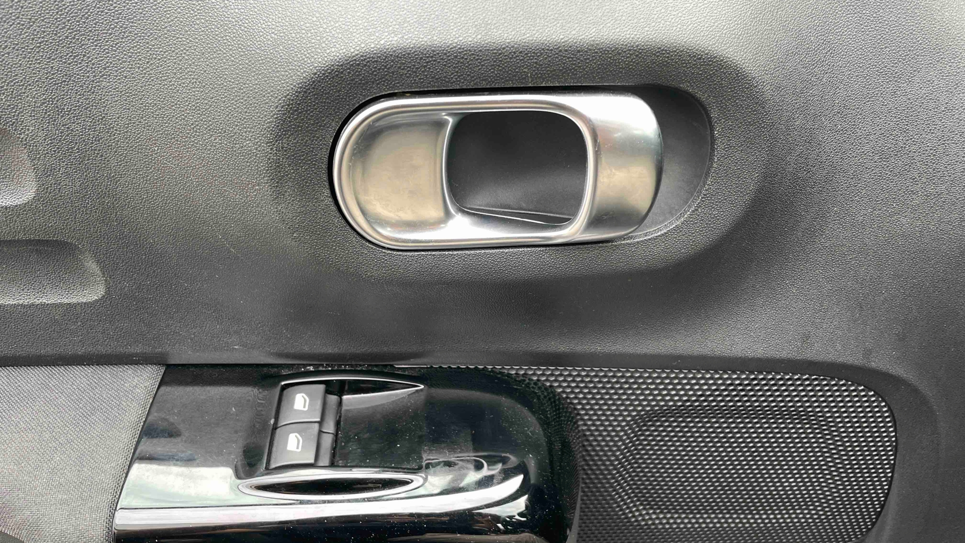 CITROEN C3 PureTech 83 S&S BVM5 Shine