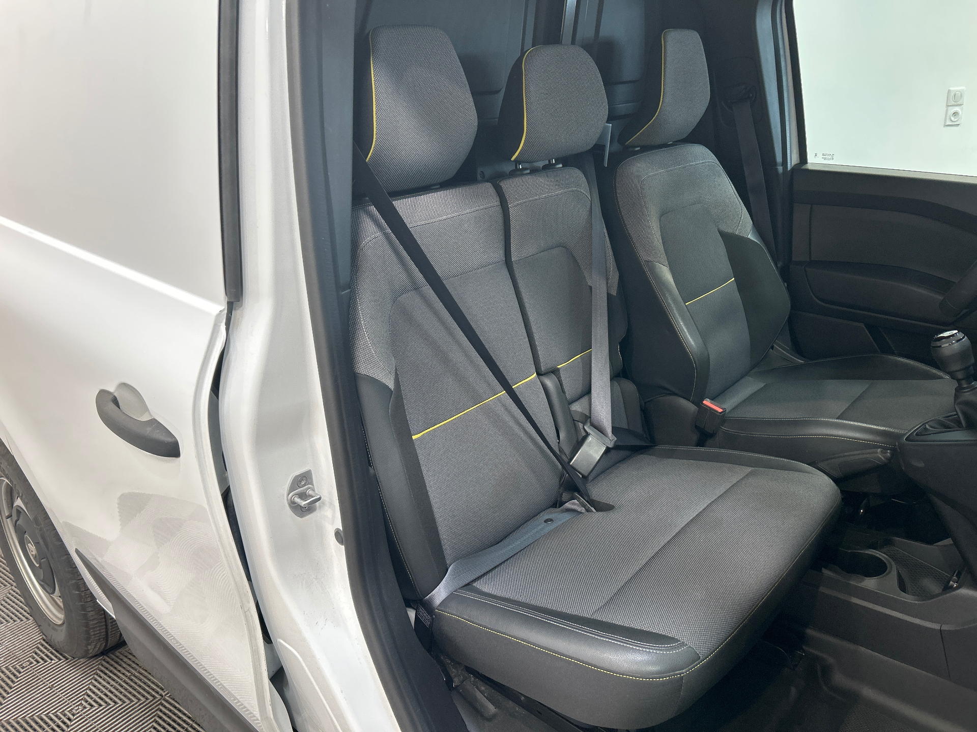 RENAULT KANGOO VAN BLUE DCI 95 GRAND CONFORT- 22