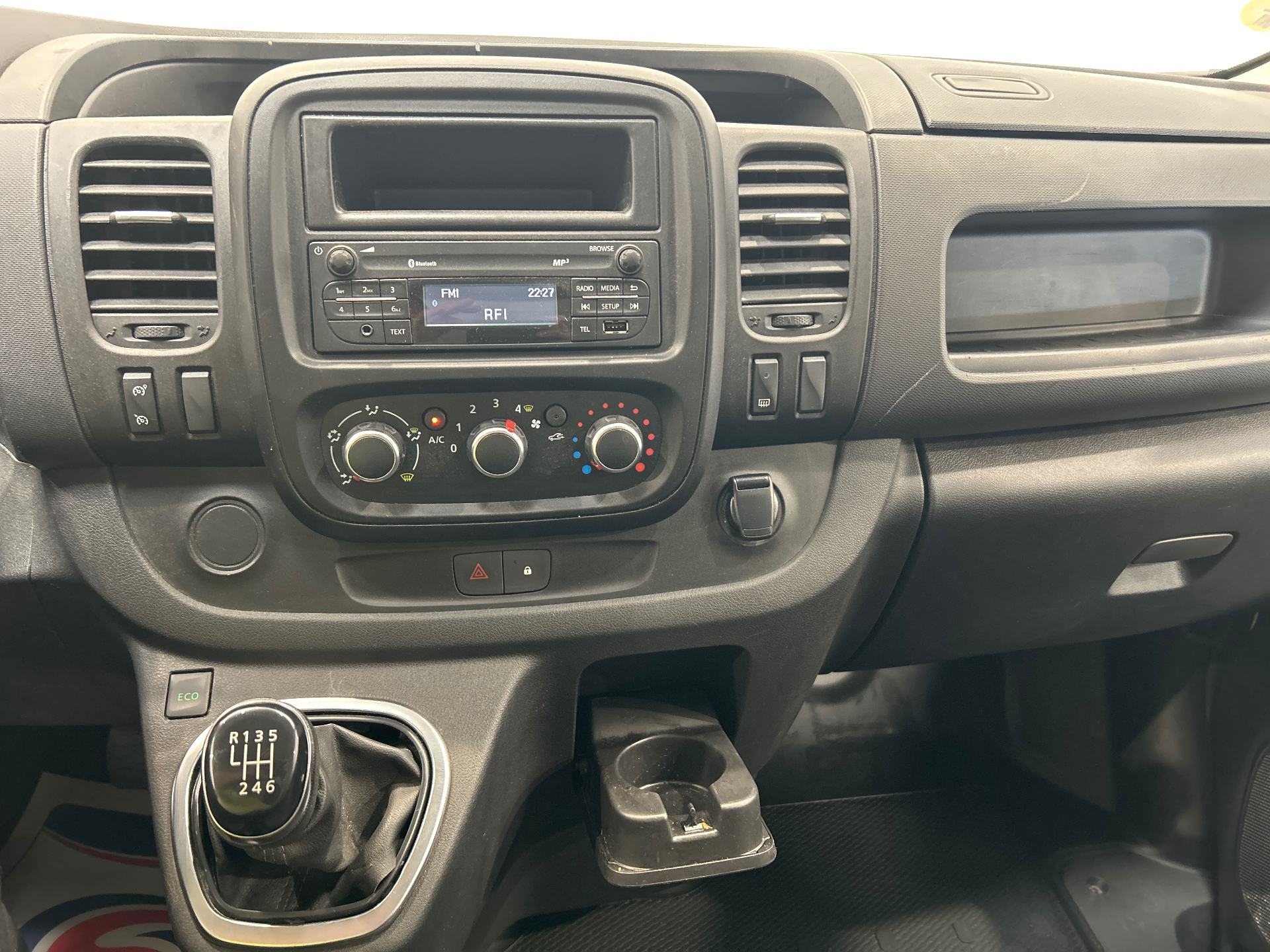 RENAULT TRAFIC FOURGON FGN L1H1 1000 KG DCI 120 GRAND CONFORT