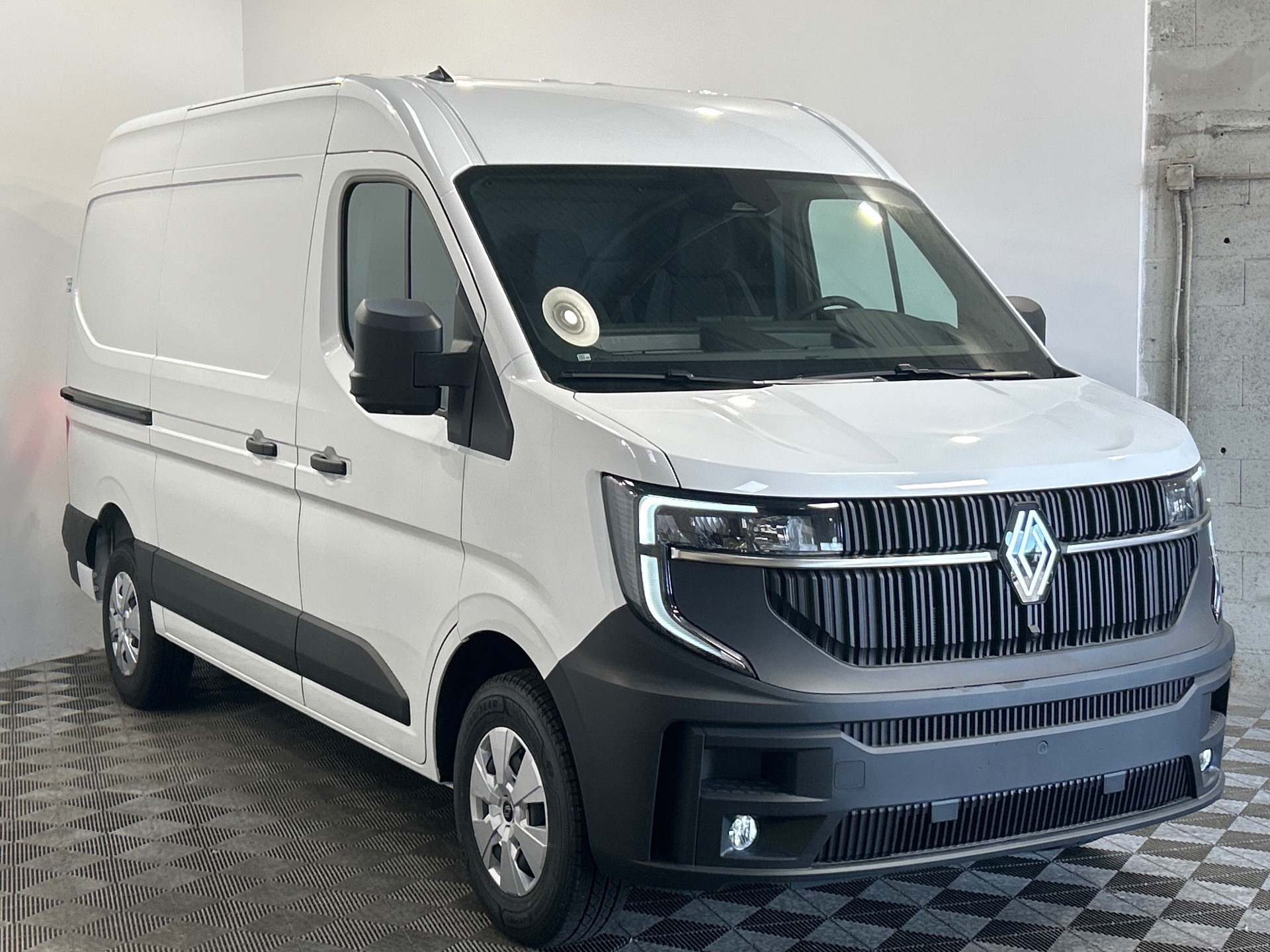 RENAULT MASTER FOURGON FG BLUE DCI 150 L2H2 3T5 TR ADVANCE