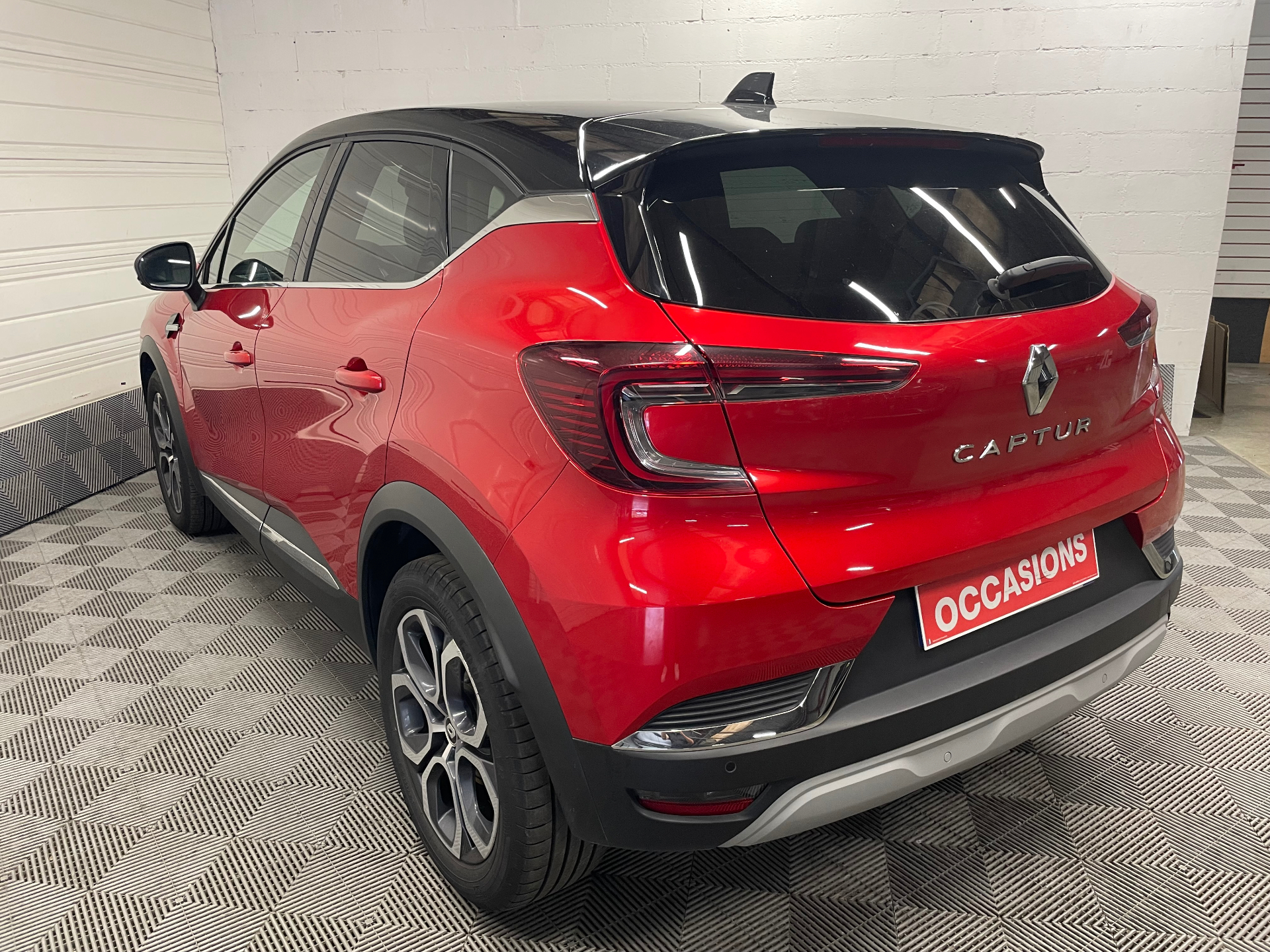RENAULT CAPTUR techno mild hybrid 140