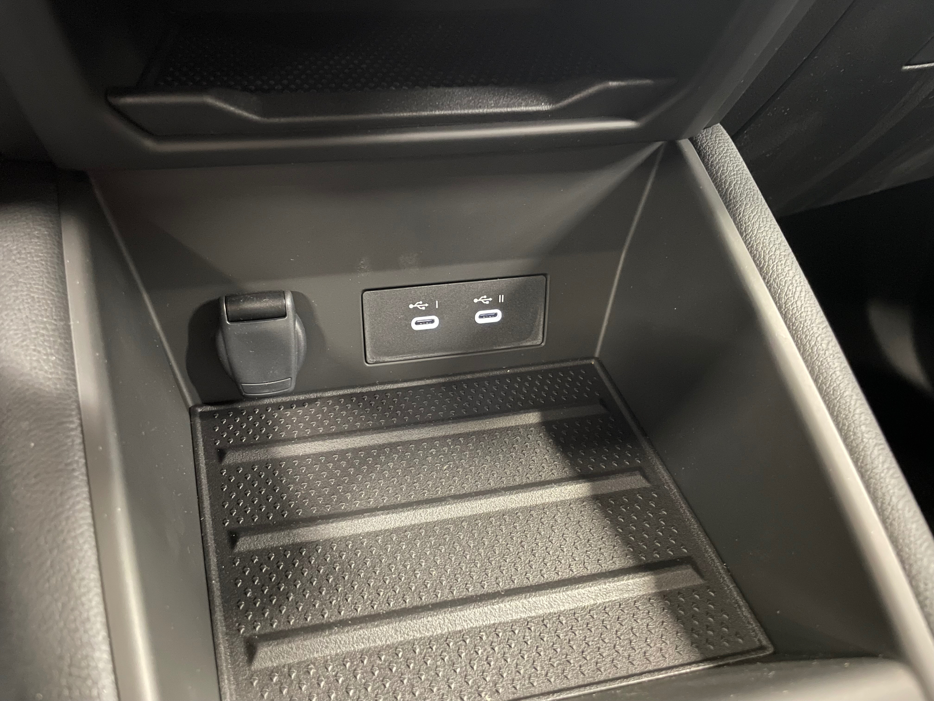 RENAULT CAPTUR E-Tech full hybrid 160 ch esprit Alpine
