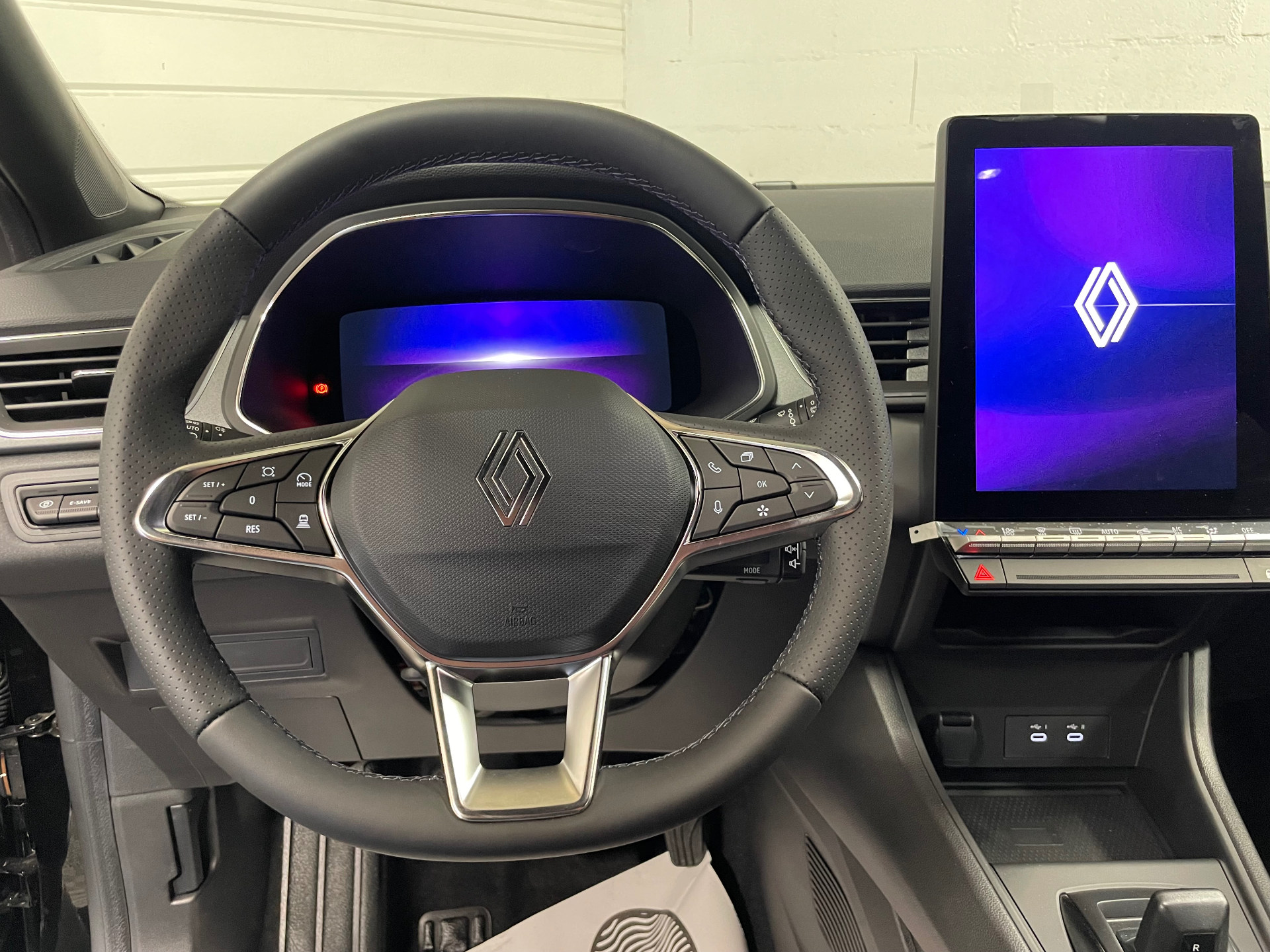 RENAULT CAPTUR E-Tech full hybrid 160 ch Techno