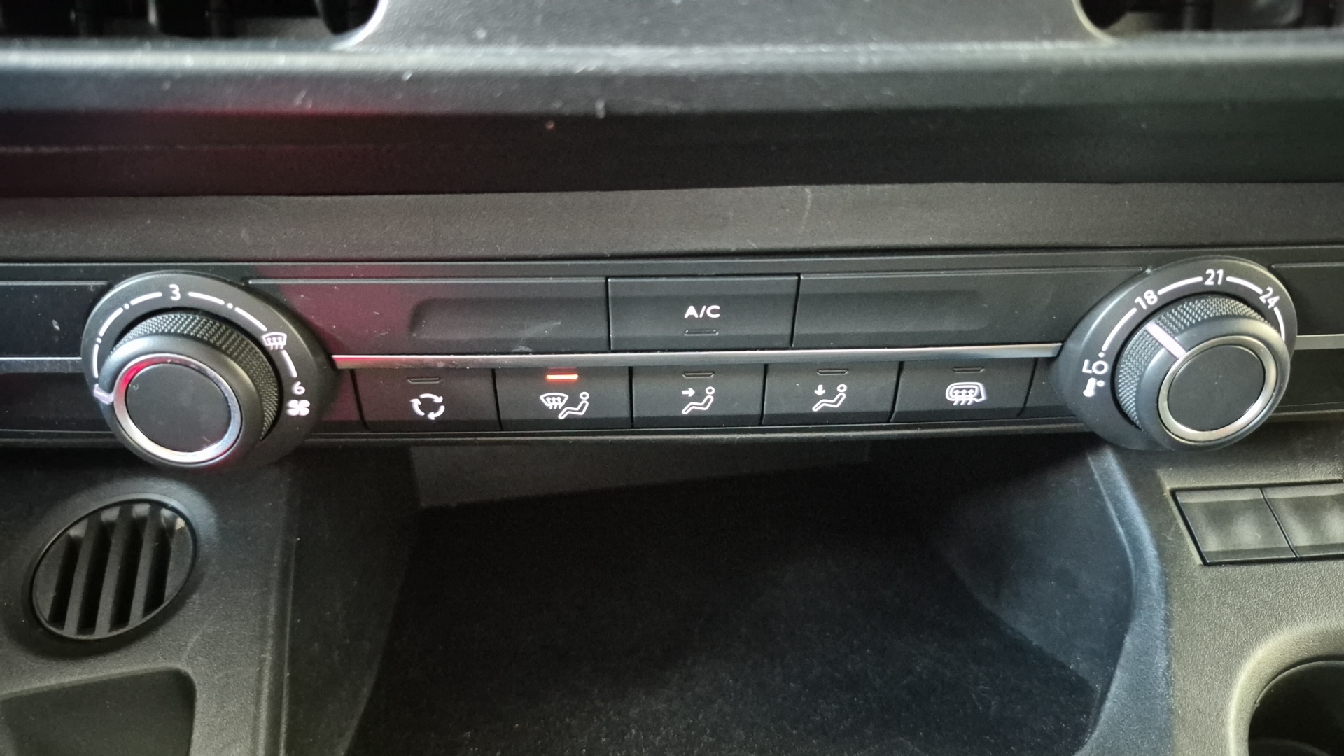 PEUGEOT PARTNER FOURGON STANDARD 650 KG BLUEHDI 100 S&S BVM6 ASPHALT