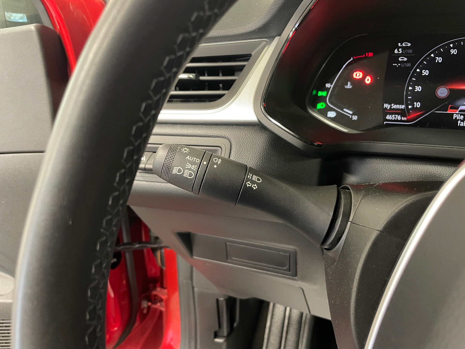 RENAULT CAPTUR techno mild hybrid 140