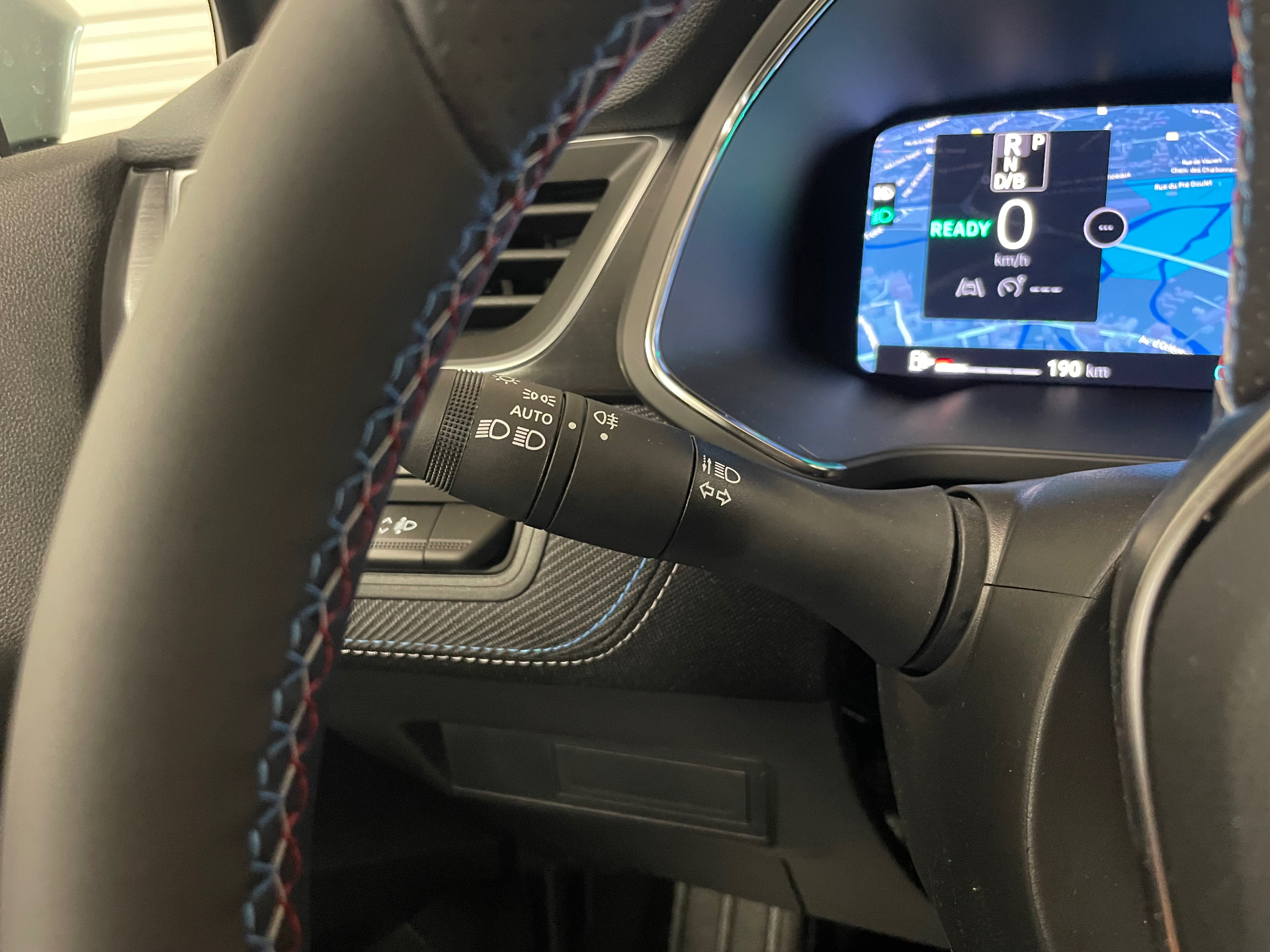 RENAULT CAPTUR E-Tech full hybrid 160 ch esprit Alpine