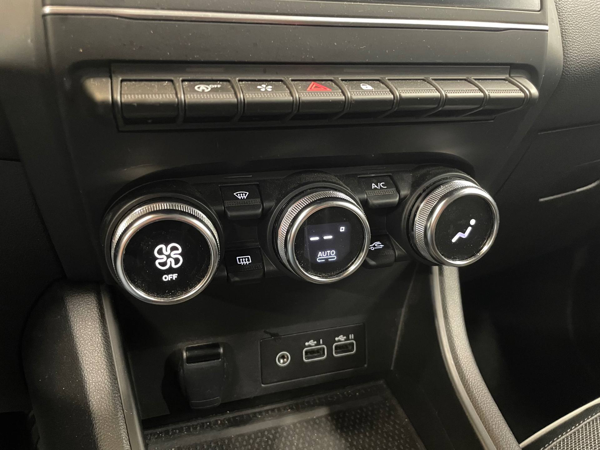 RENAULT CAPTUR techno TCe 90