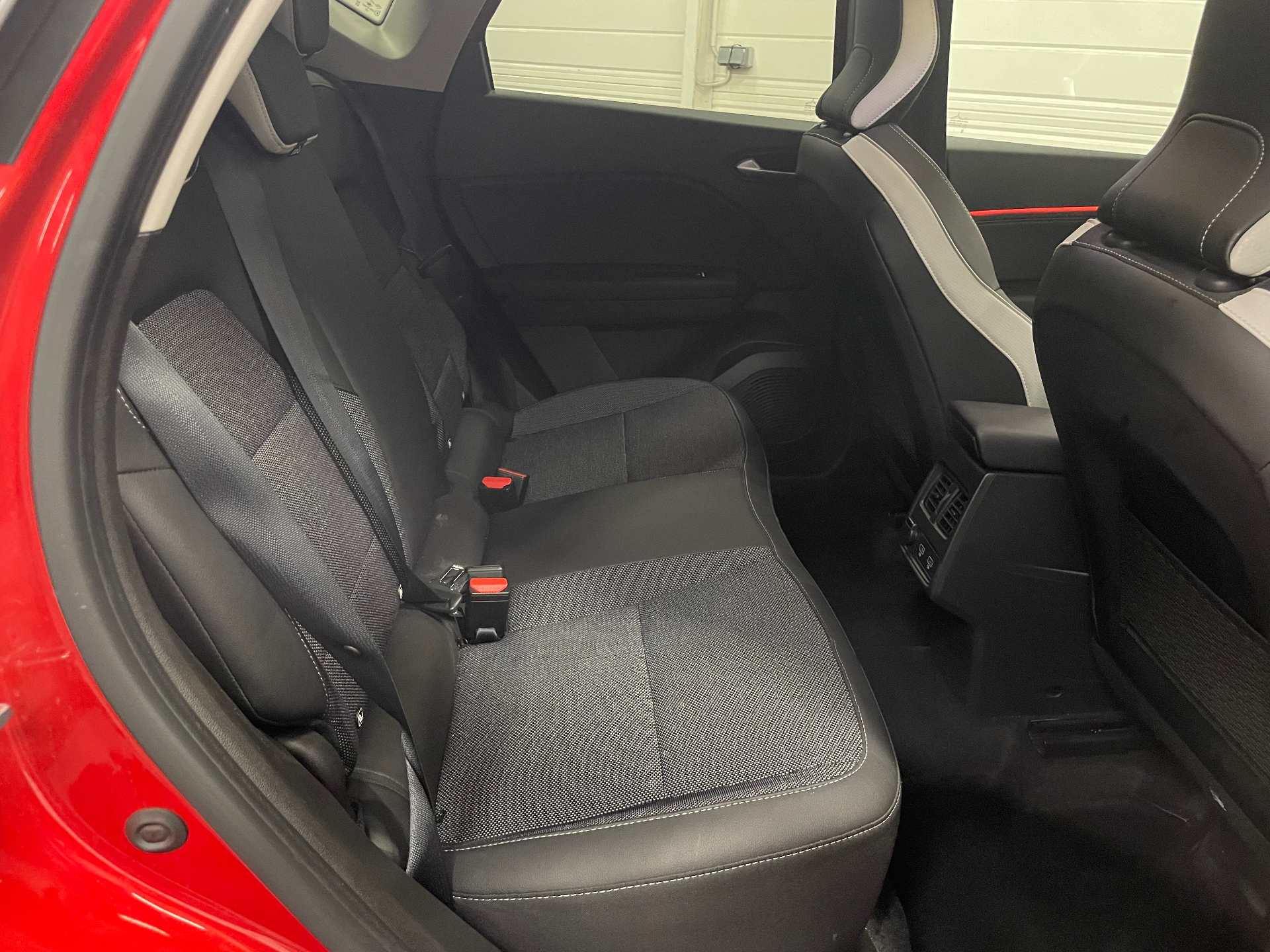 RENAULT CAPTUR techno mild hybrid 140
