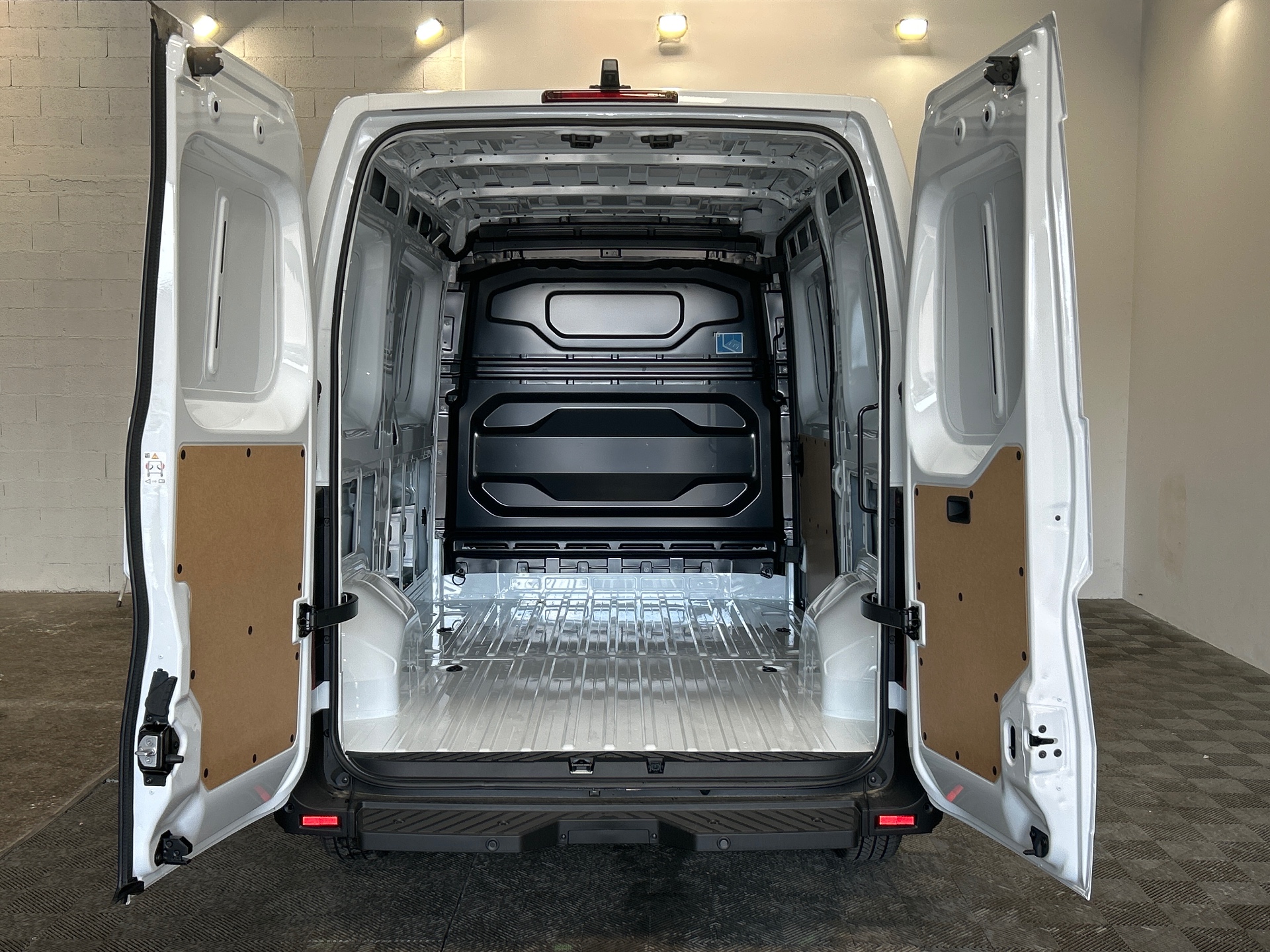 RENAULT MASTER FOURGON FG BLUE DCI 150 L2H2 3T5 TR ADVANCE