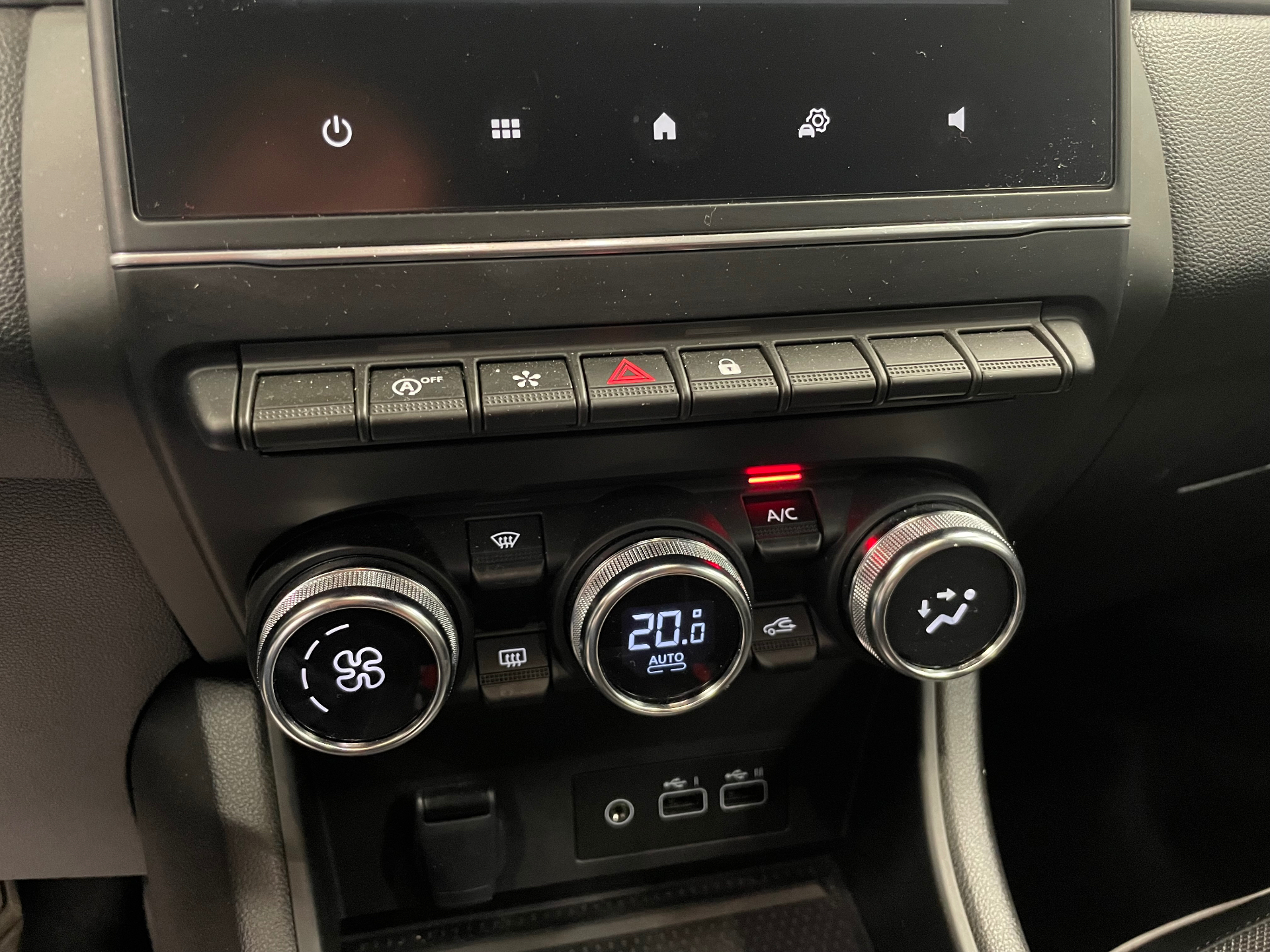 RENAULT CAPTUR techno mild hybrid 140