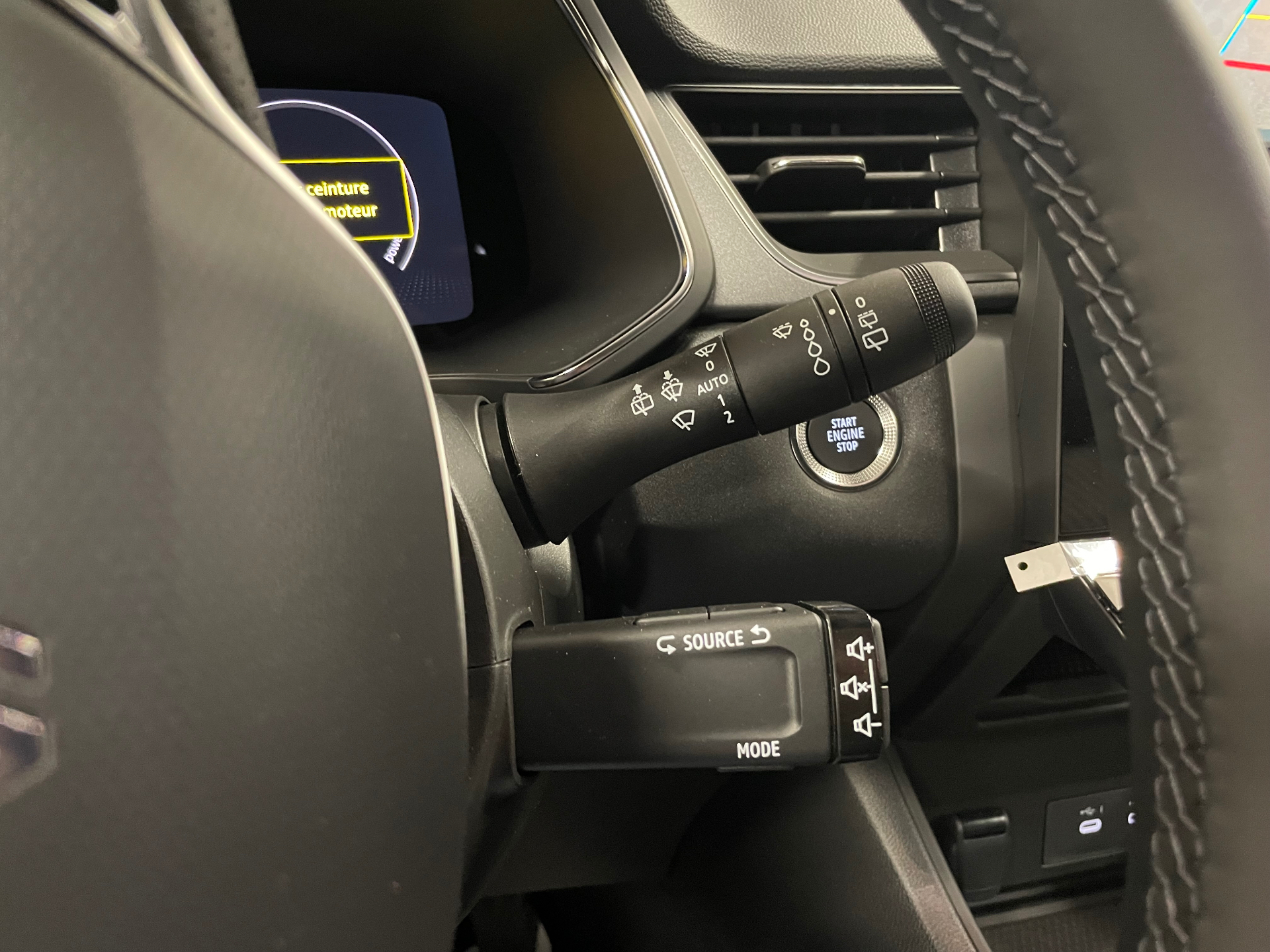 RENAULT CAPTUR E-Tech full hybrid 160 ch Techno