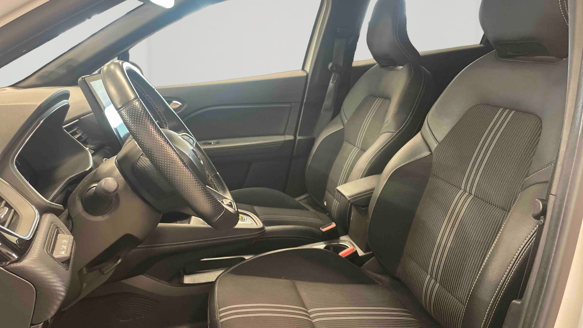 RENAULT CAPTUR E-Tech full hybrid 145 Engineered