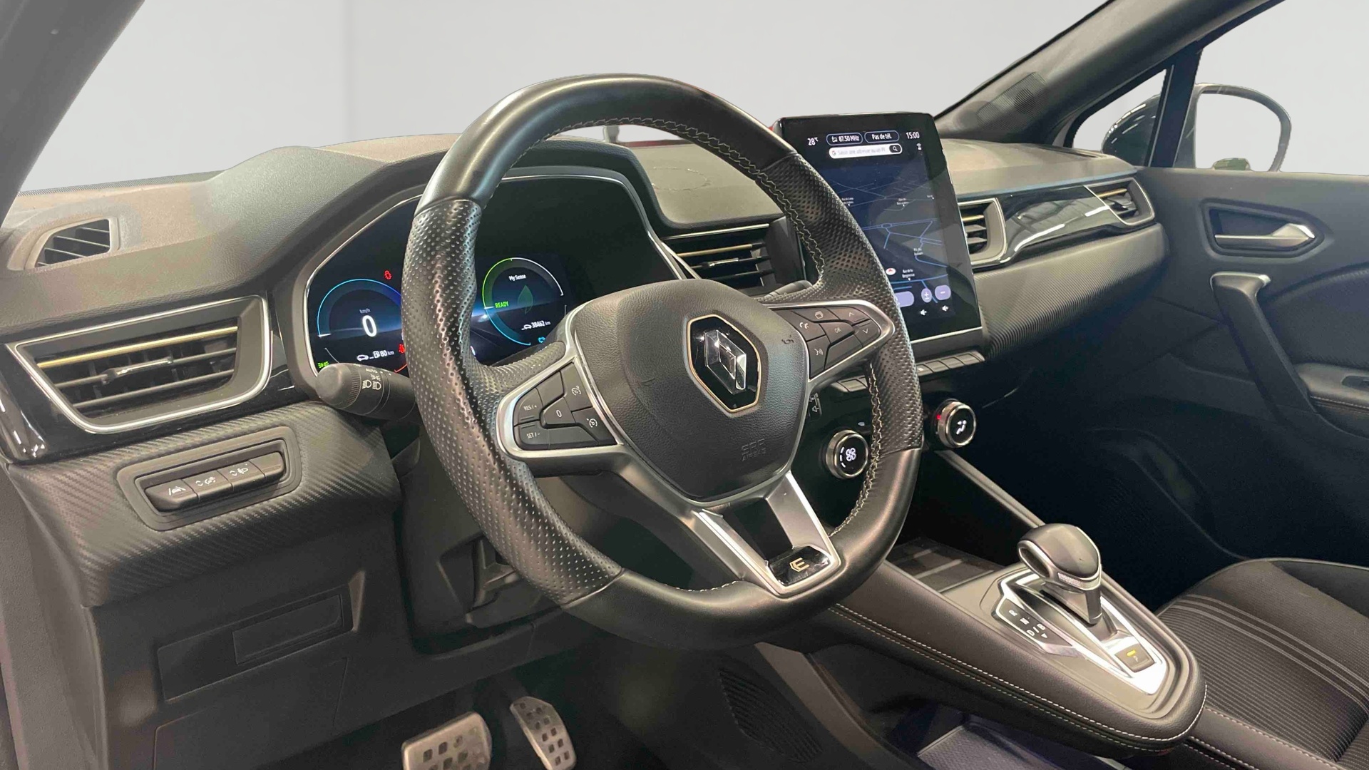 RENAULT CAPTUR E-Tech full hybrid 145 Engineered