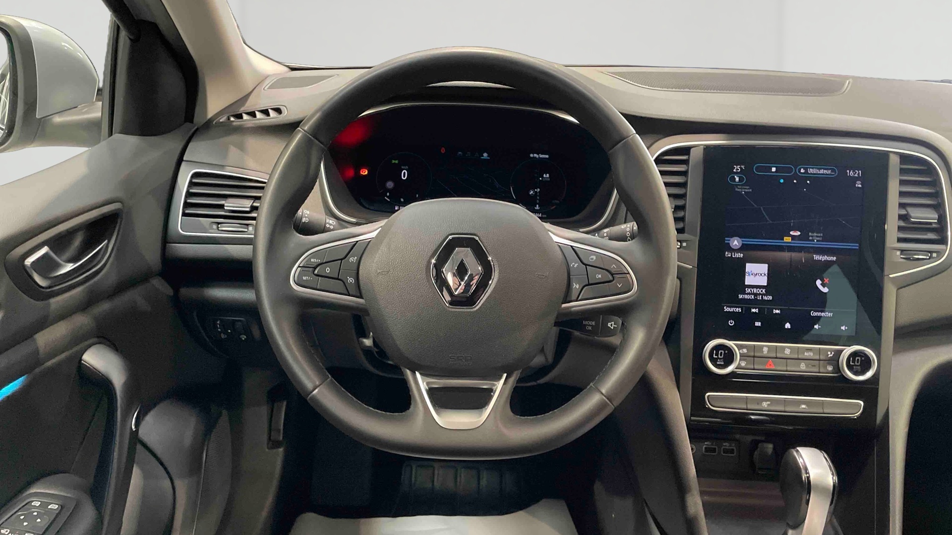 RENAULT MEGANE IV ESTATE TCe 140 EDC Techno - 5P