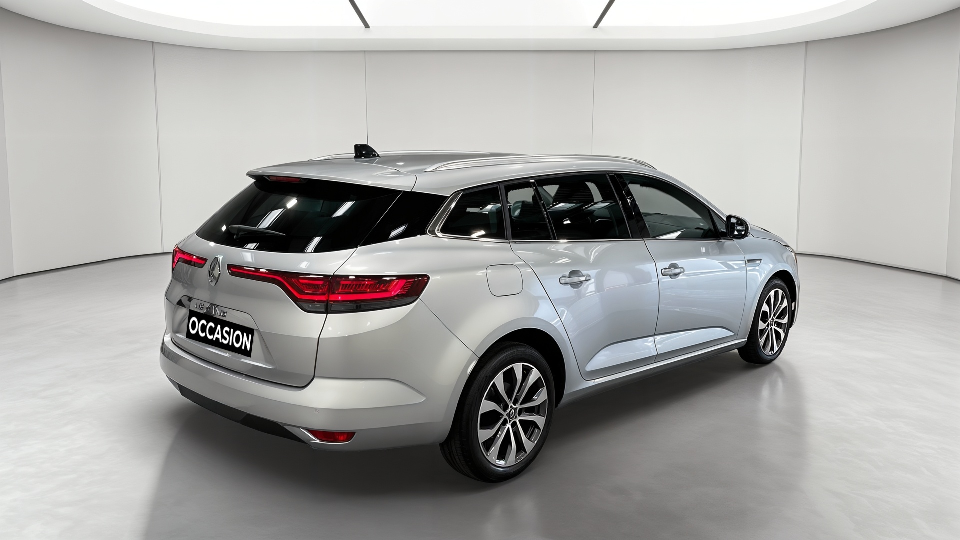 RENAULT MEGANE IV ESTATE TCe 140 EDC Techno - 5P